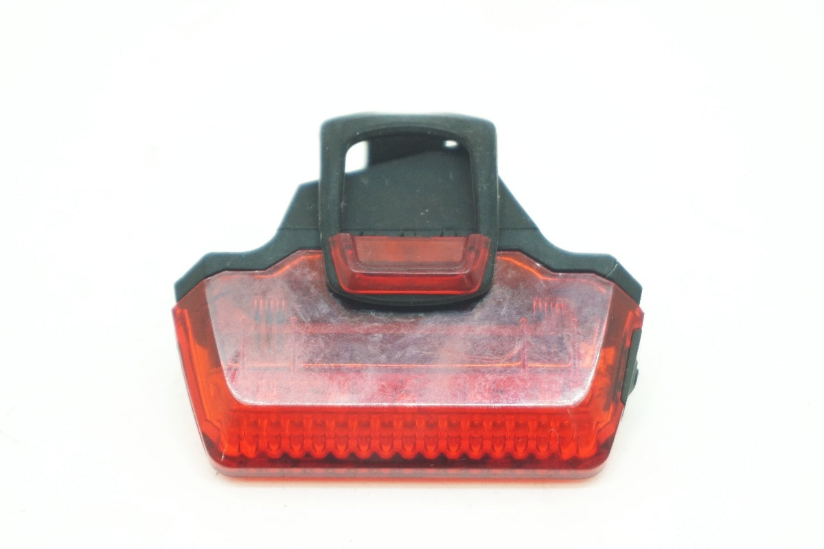 ブランド不明 リアライト / 大阪美原北インター店