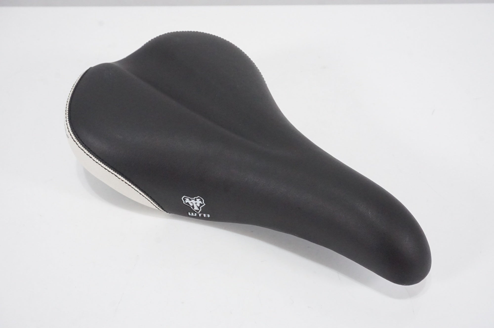 WTB 「ダブリューティービー」 SPEED V サドル / AKIBA店