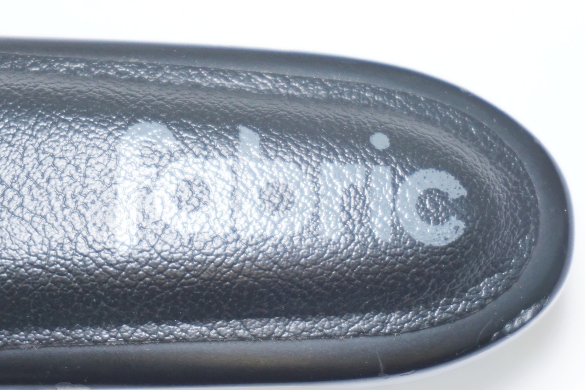 FABRIC 「ファブリック」 ALM ULTIMATE サドル / 有明ガーデン店