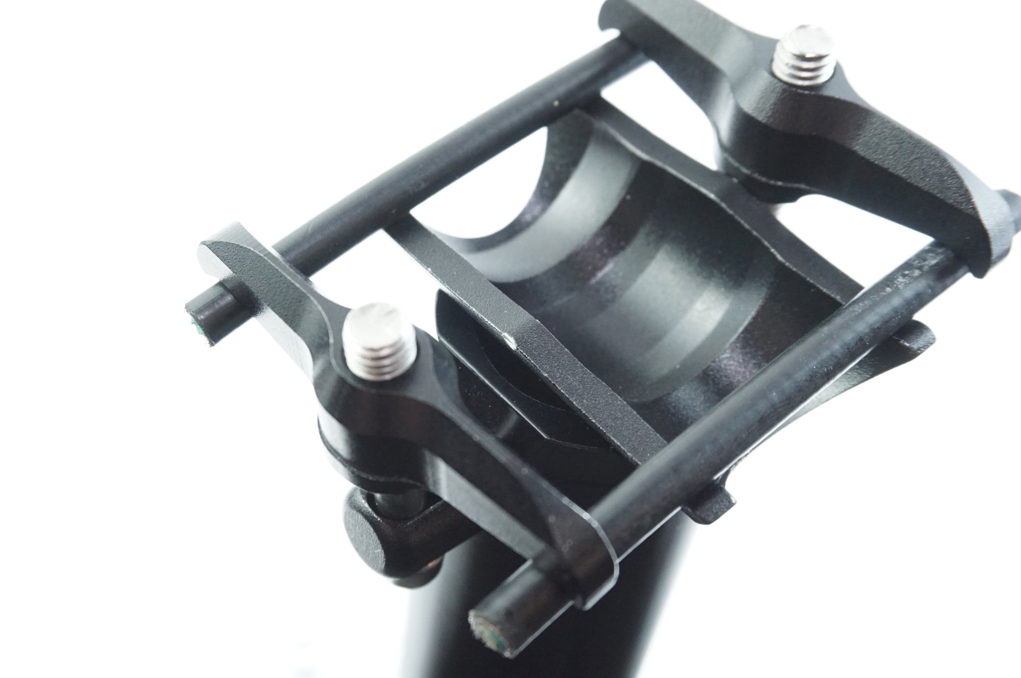 KCNC 「ケーシーエヌシー」 LITE WING 7000 φ33.9 600mm シートポスト