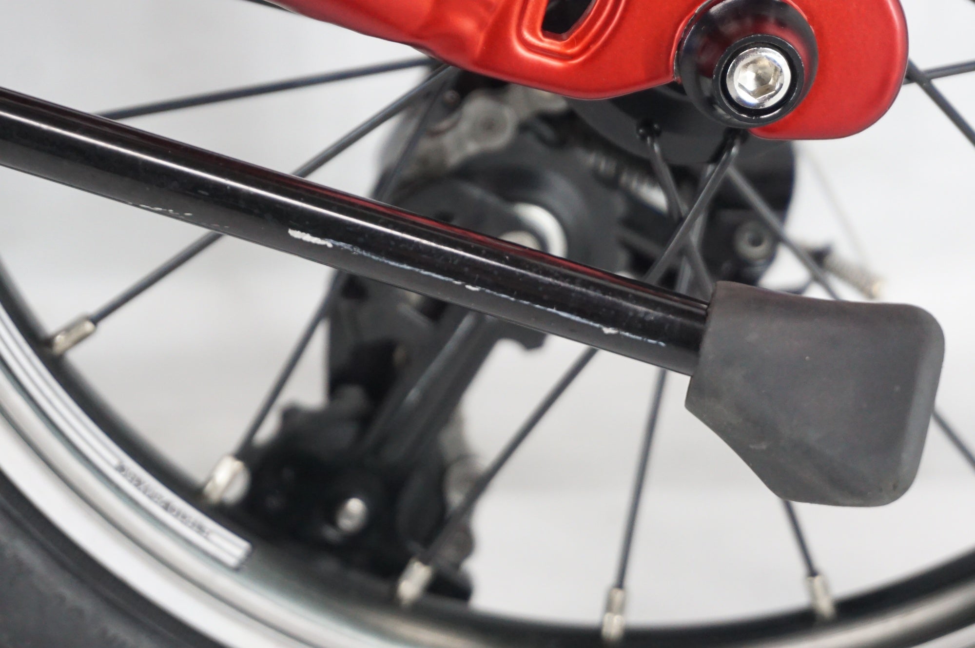 DAHON 「ダホン」 K3 2023年モデル 14インチ 折り畳み自転車 / 阪急塚口店