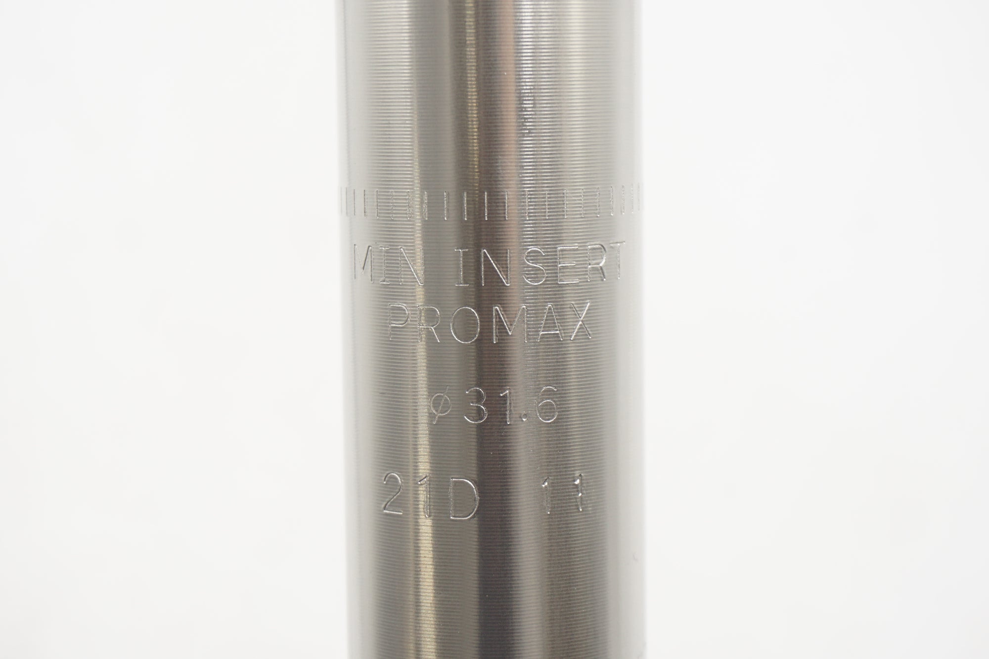 CARRY ME 「キャリーミー」 純正 Φ31.6 370mm シートポスト / 奈良店