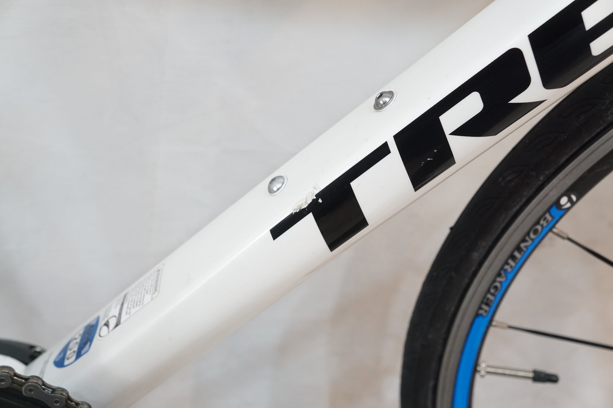 TREK 「トレック」 MADONE2.1 2014年モデル ロードバイク / バイチャリ
