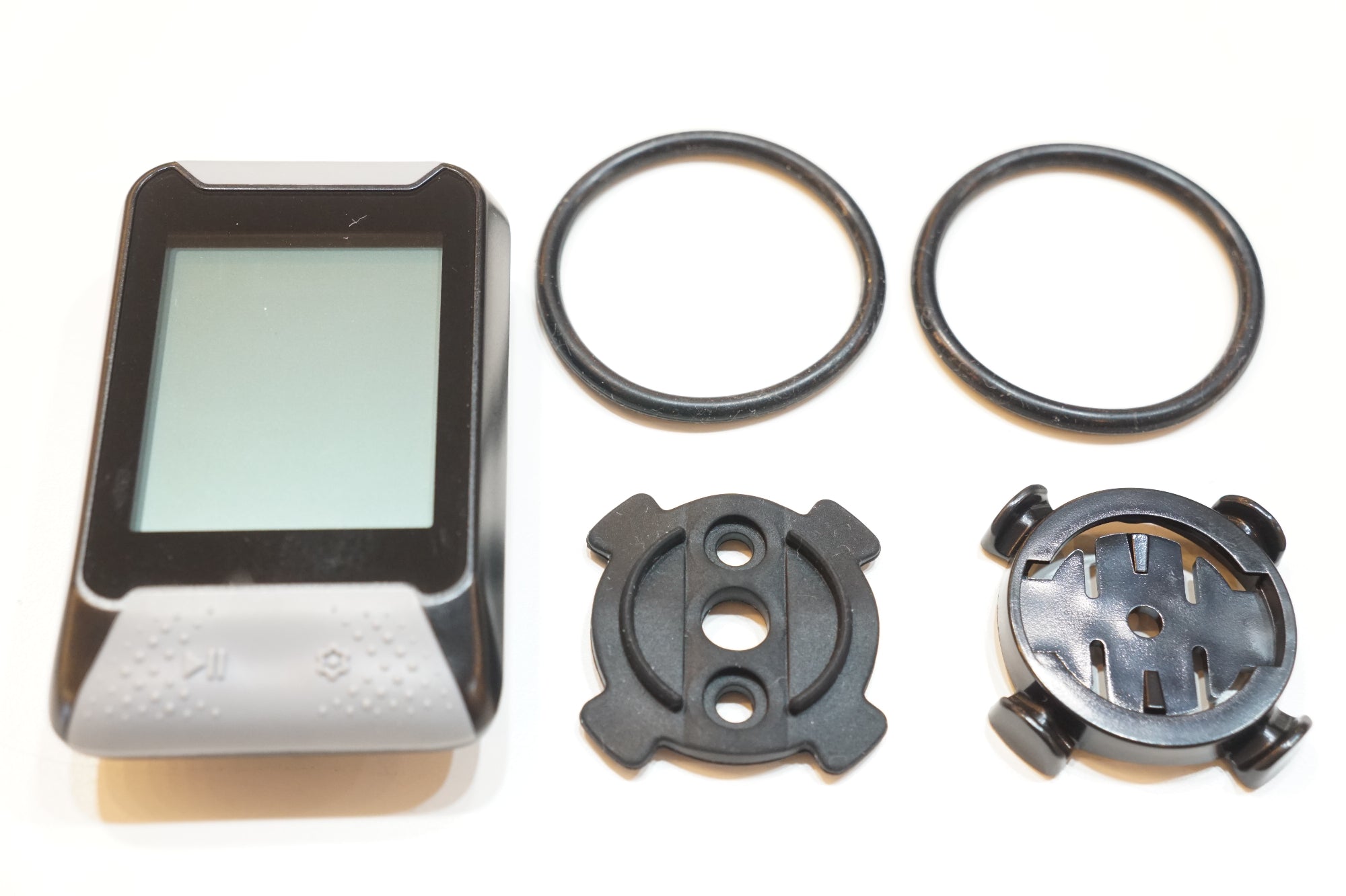 IGPSPORT 「アイジースポーツ」 iGS130S サイクルコンピューター / バイチャリ浦和ベース