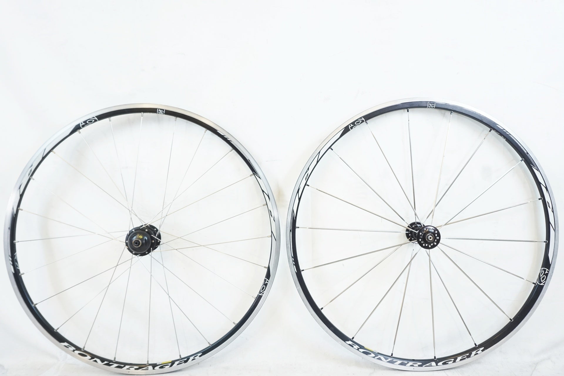 BONTRAGER 「ボントレガー」 RL シマノ10速 ホイールセット / 有明