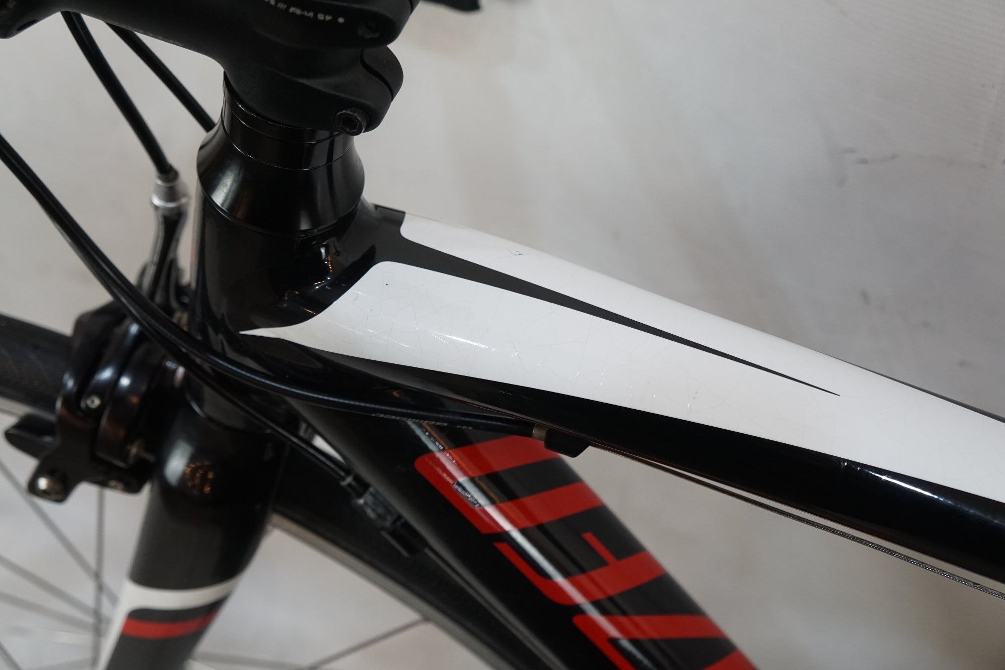 SPECIALIZED 「スペシャライズド」 ALLEZ E5 2016年モデル ロード