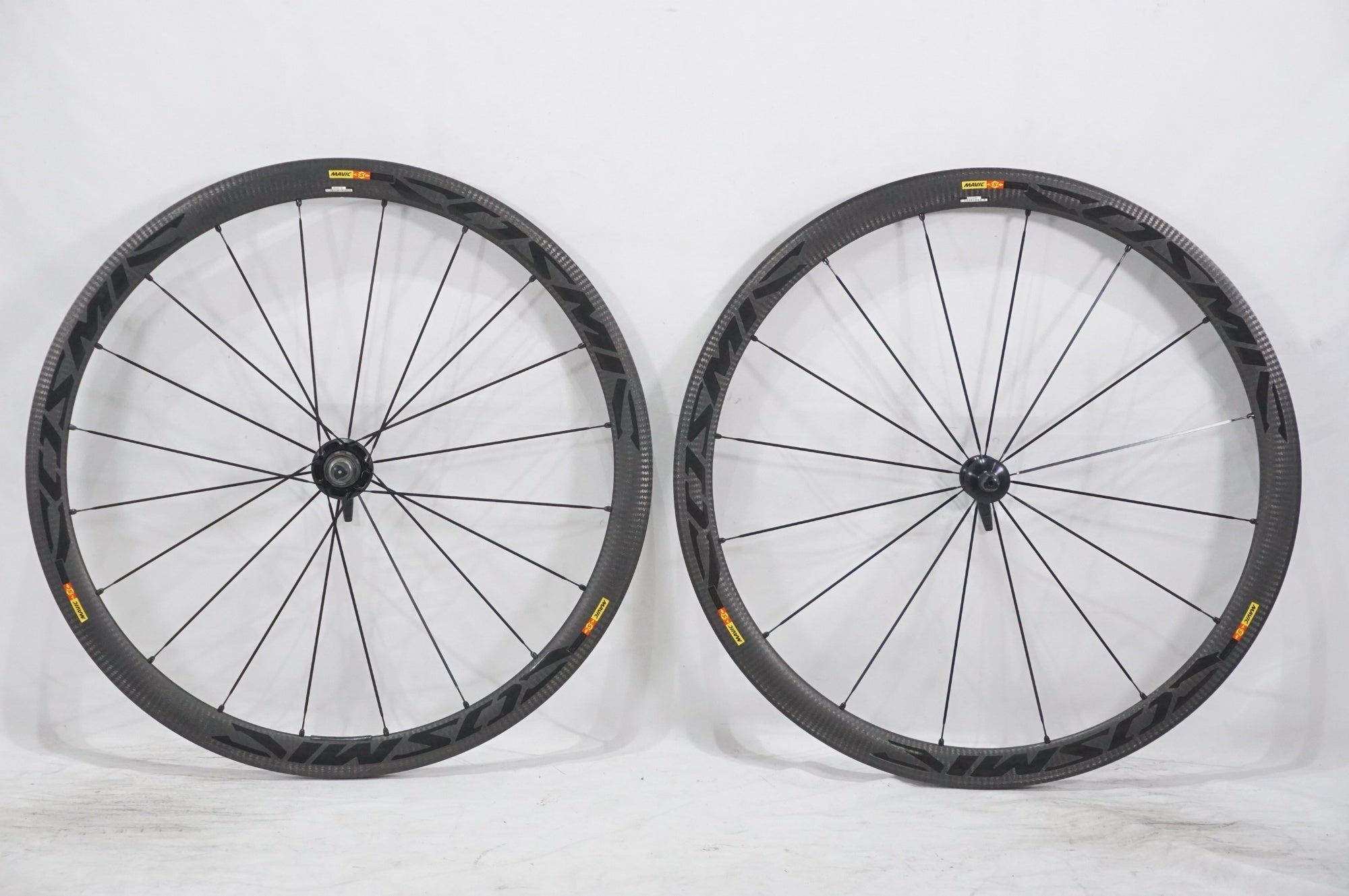 MAVIC 「マヴィック」 COSMIC CARBONE 40 C シマノ11S ホイールセット / AKIBA店