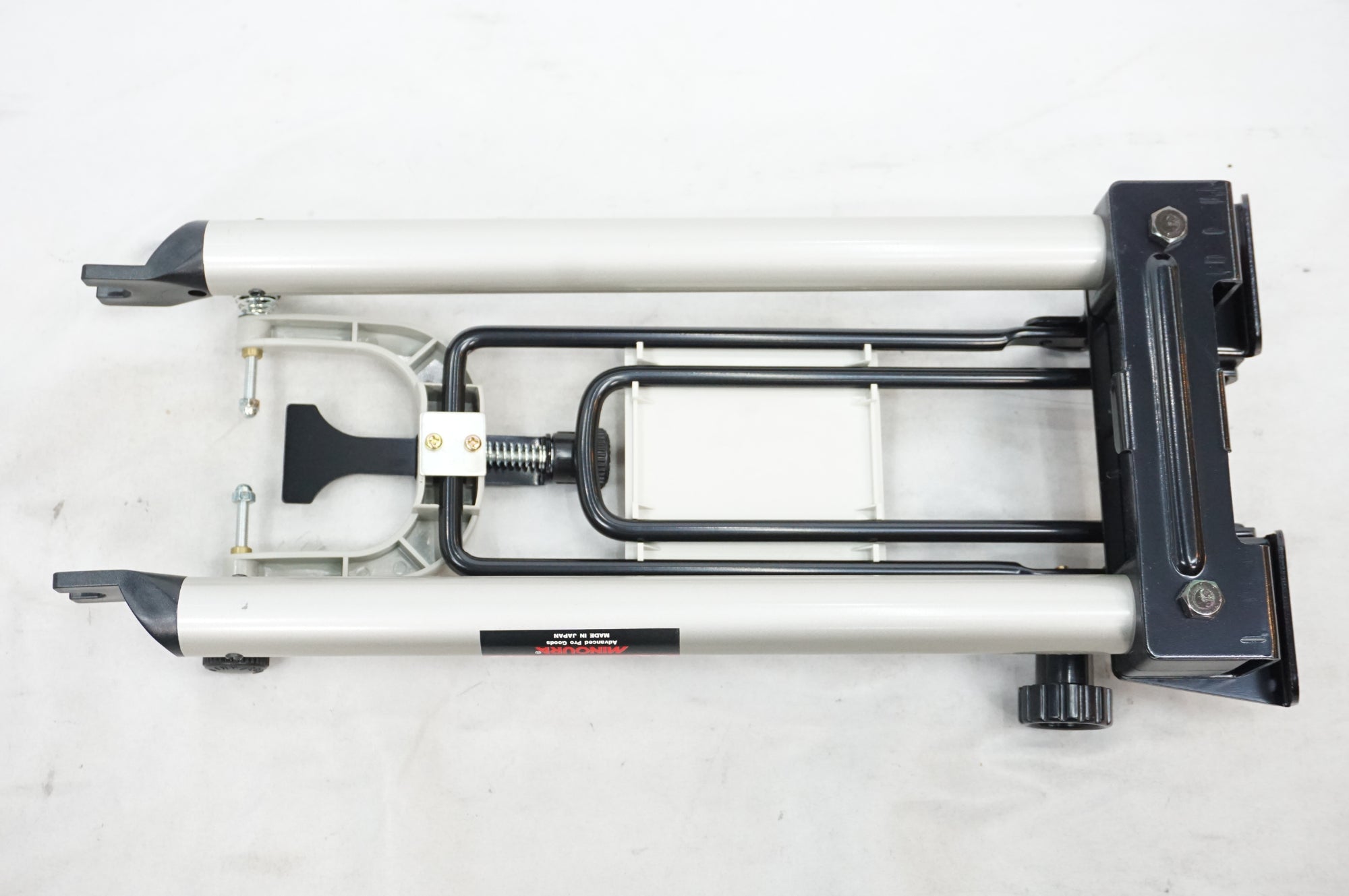 MINOURA 「ミノウラ」 WORKMANPRO 振れ取り台 / 川越店