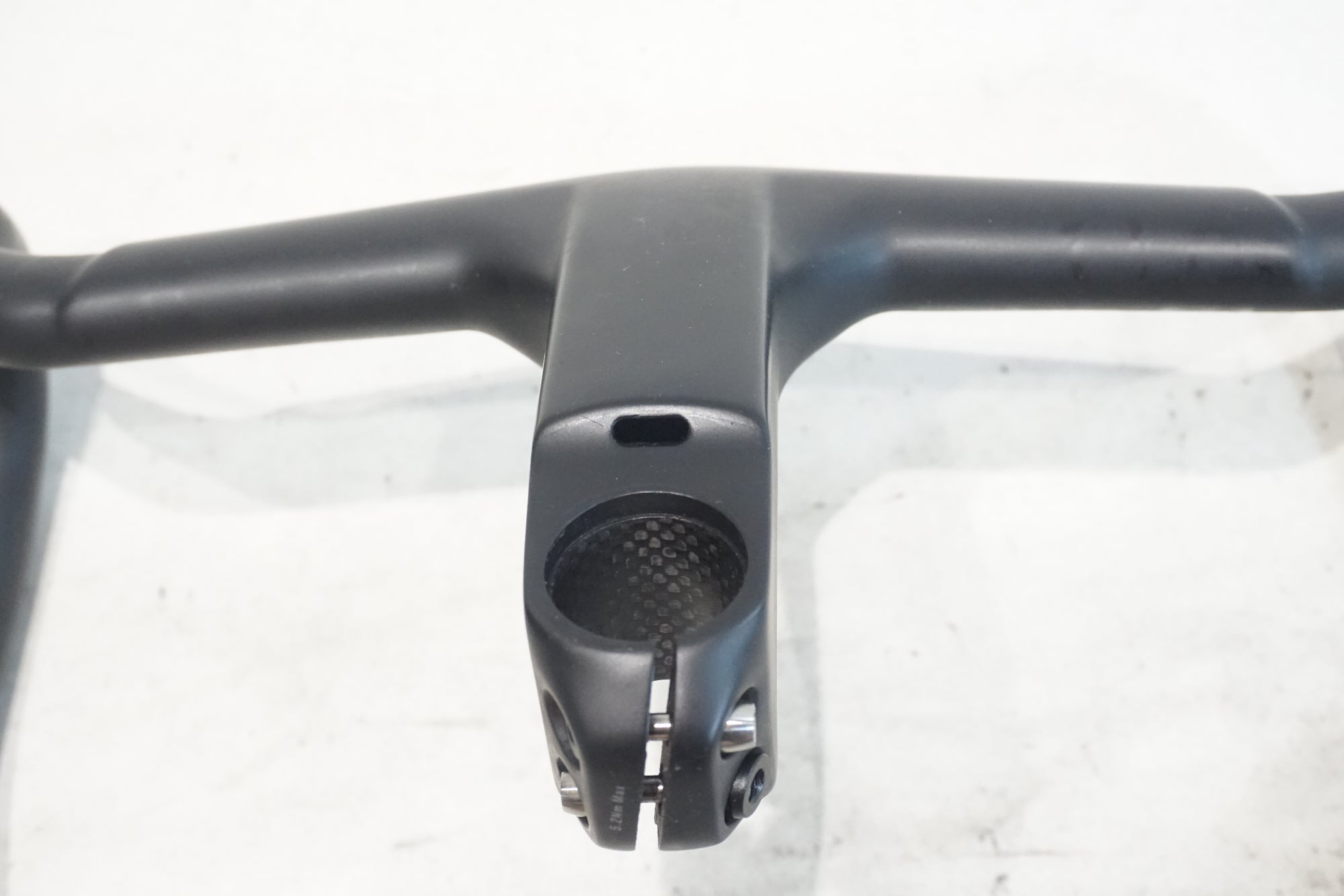 TREK 「トレック」 AERO RSL 350mm 一体型 カーボン ドロップハンドル/ステム / 横浜戸塚店