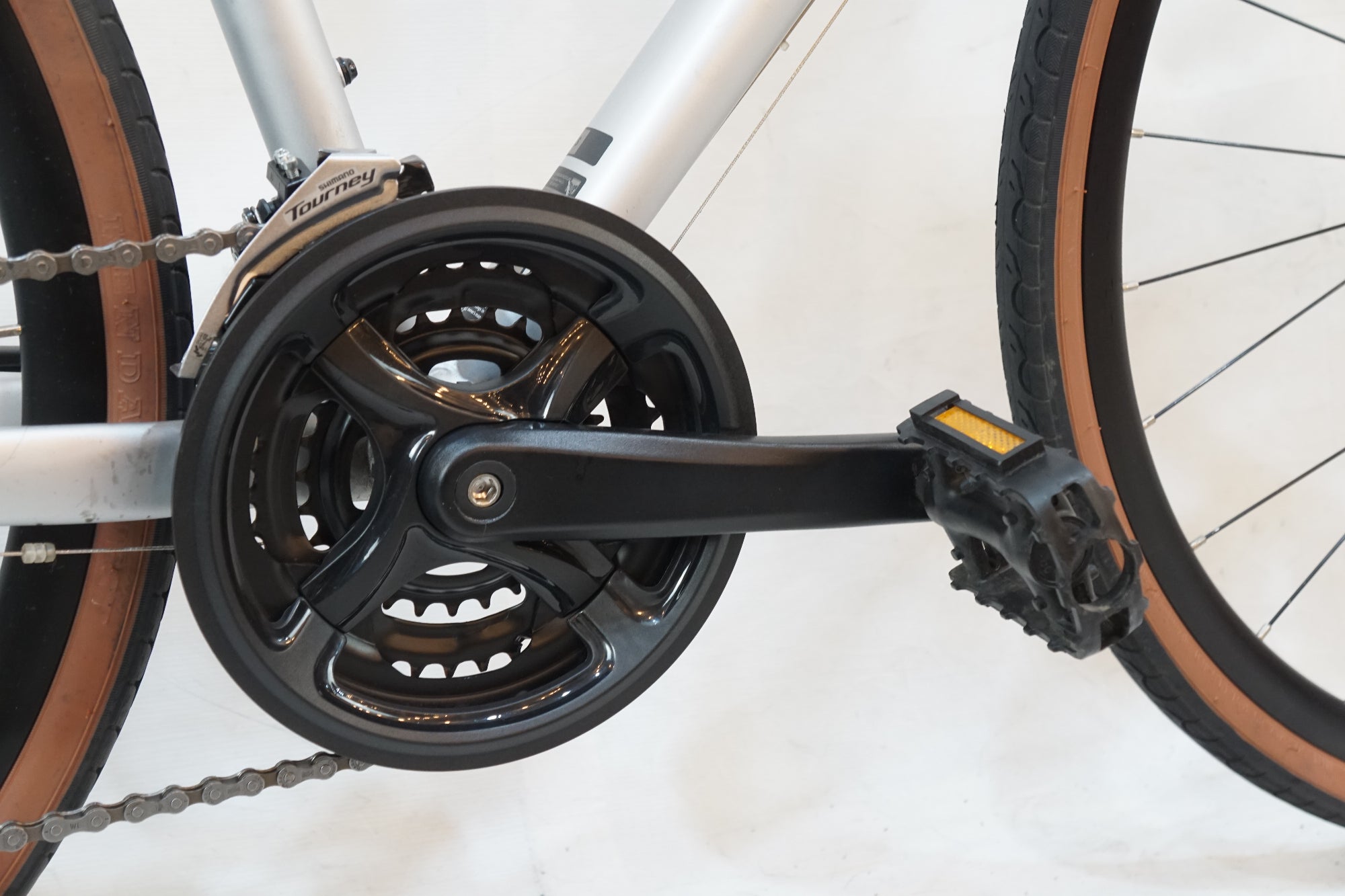 GIANT 「ジャイアント」 ESCAPE R DISC 2025年モデル クロスバイク / バイチャリ浦和ベース