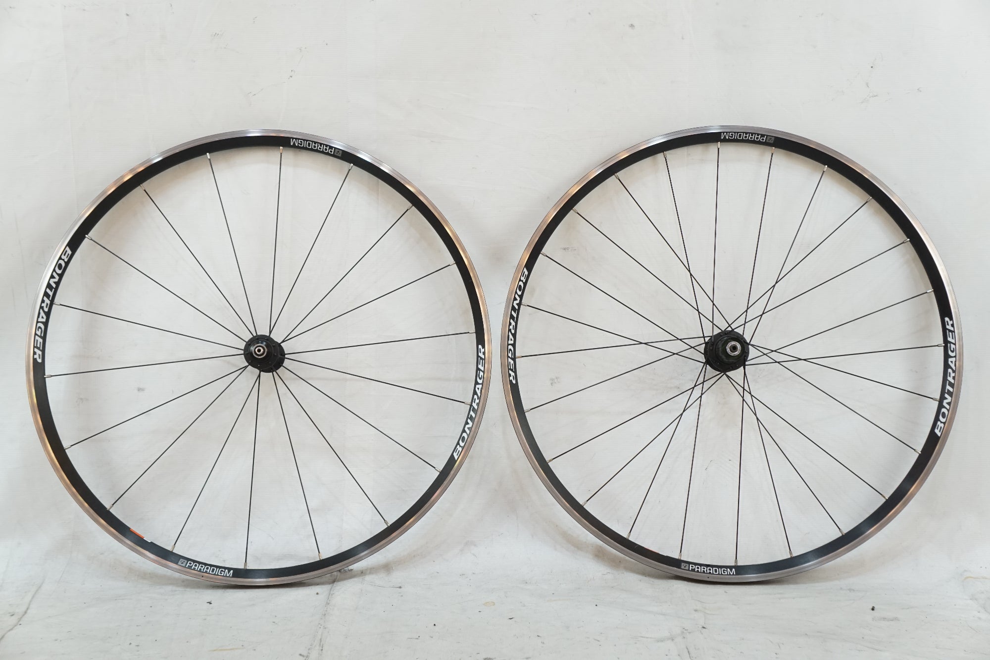 BONTRAGER 「ボントレガー」 PARADIGM TLR シマノ11速 ホイールセット