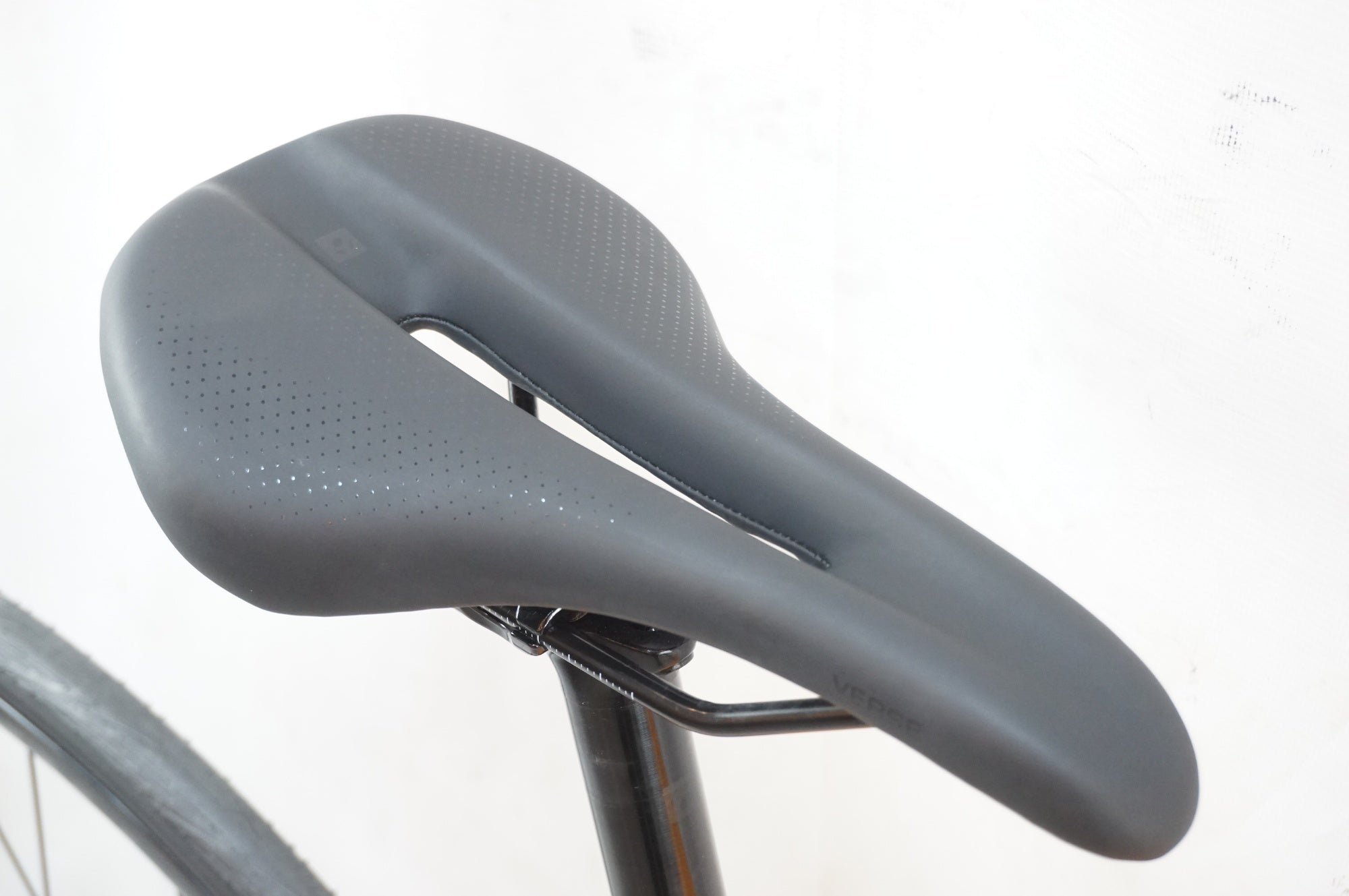 TREK 「トレック」 EMONDA ALR4 DISC 2021年モデル ロードバイク / 浦和ベース