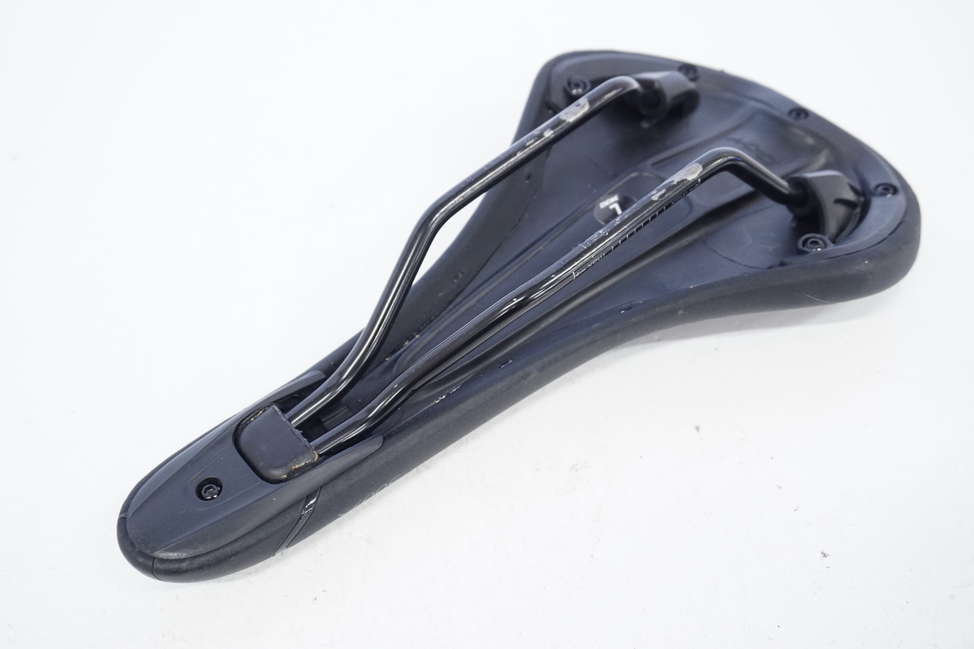 DDK 「ディーディーケー」 300K サドル / 浜松店