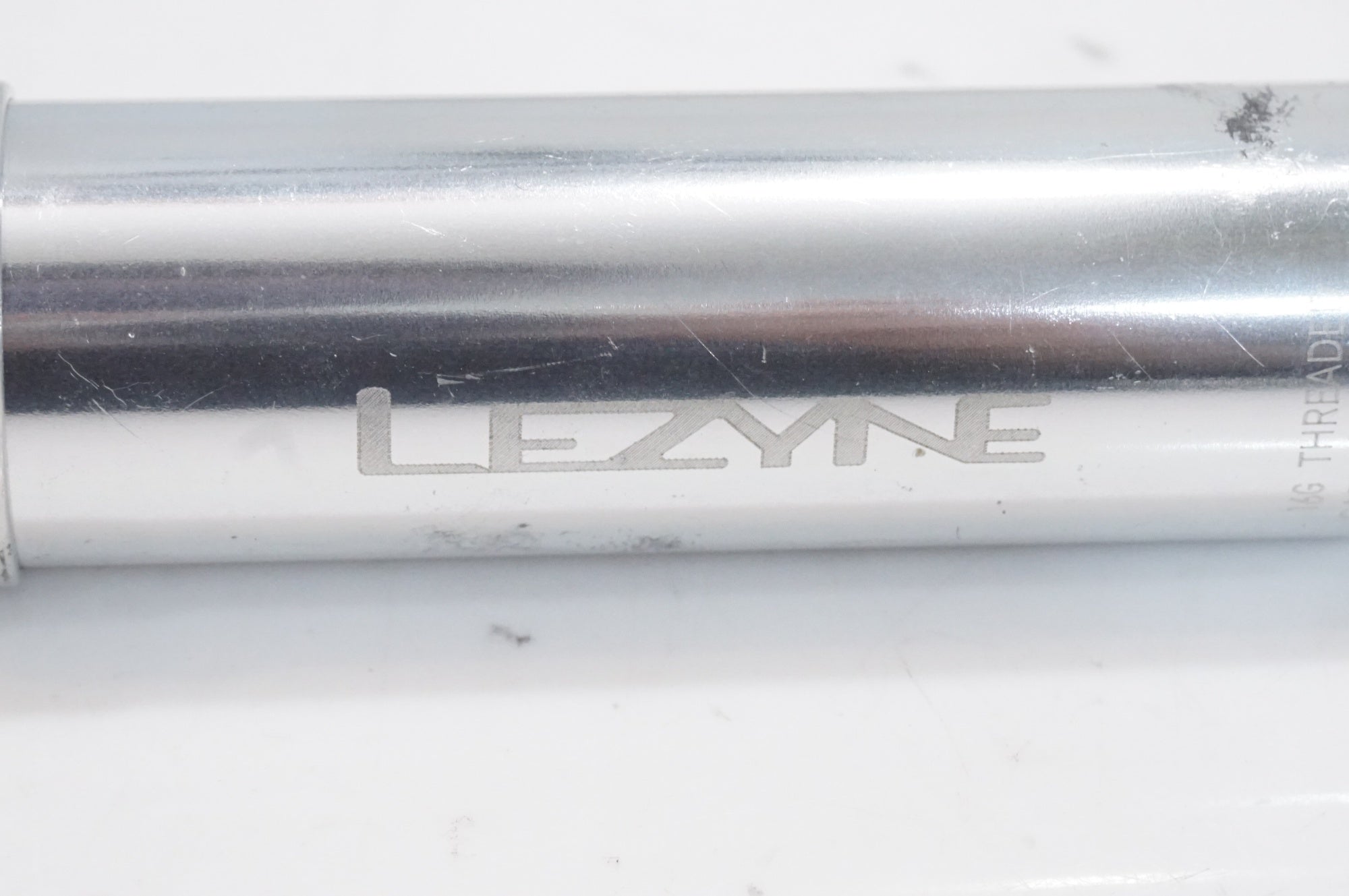 LEZYNE 「レザイン」 ALLOY DRIVE CO2 インフレーター / 大宮店