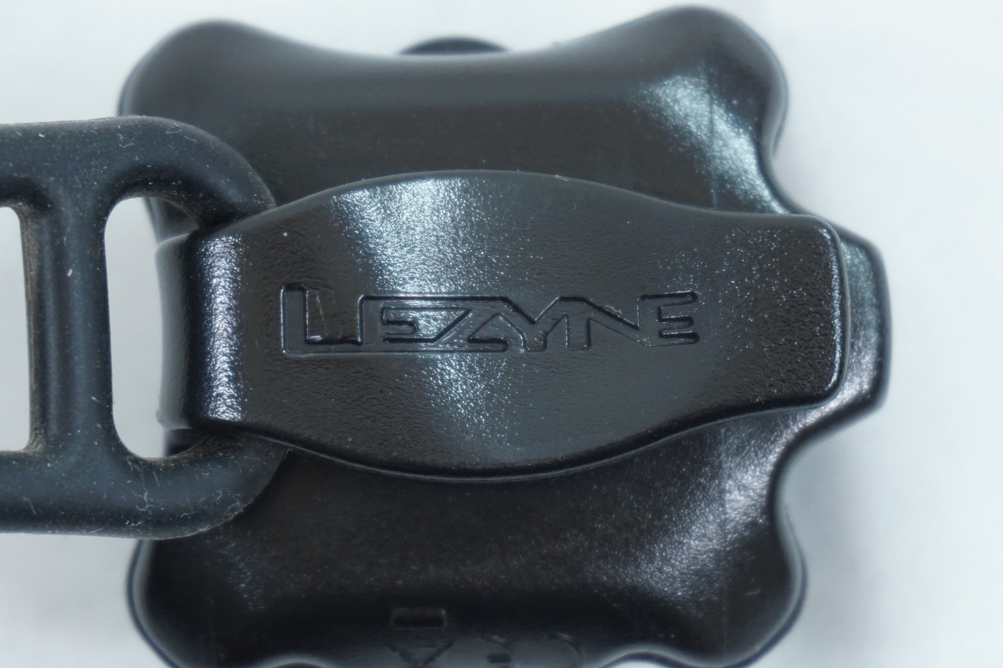 LEZYNE 「レザイン」 ZECTO ALERT DRIVE リアライト / 有明ガーデン店