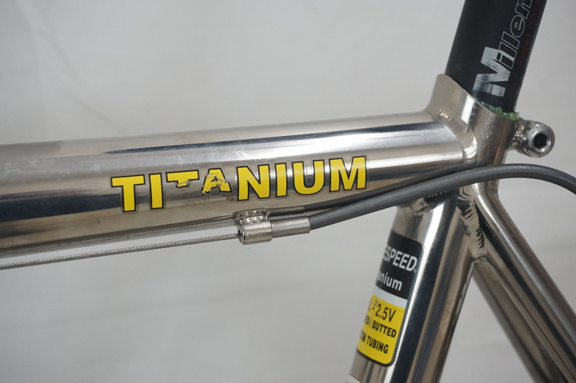 LITESPEED 「ライトスピード」 ULTIMATE TITANIUM 2003年頃 ロードバイク / 福岡店
