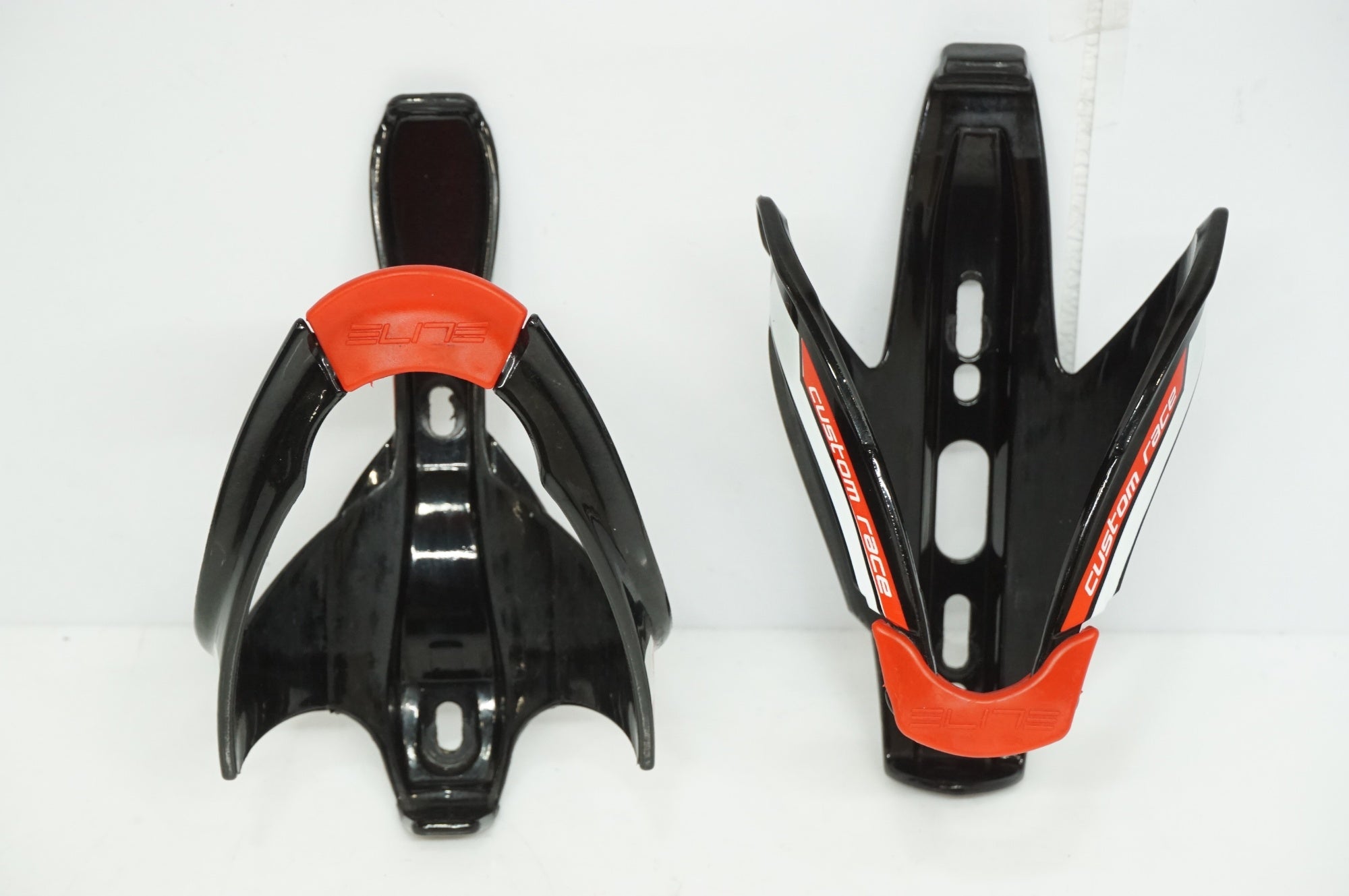 ELITE 「エリート」 CUSTOM RACE CANNIBAL ボトルケージセット / 大宮店