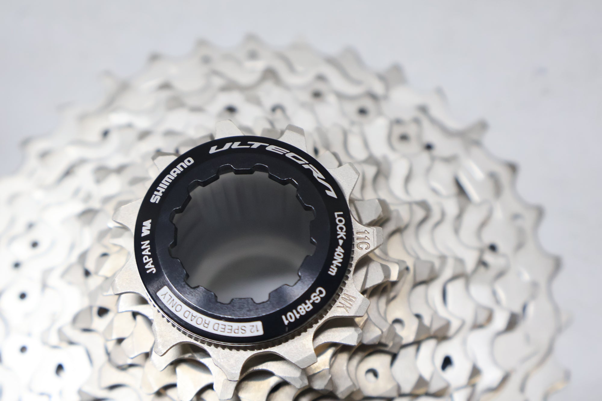 SHIMANO 「シマノ」 ULTEGRA CS-R8101 11-34T スプロケット