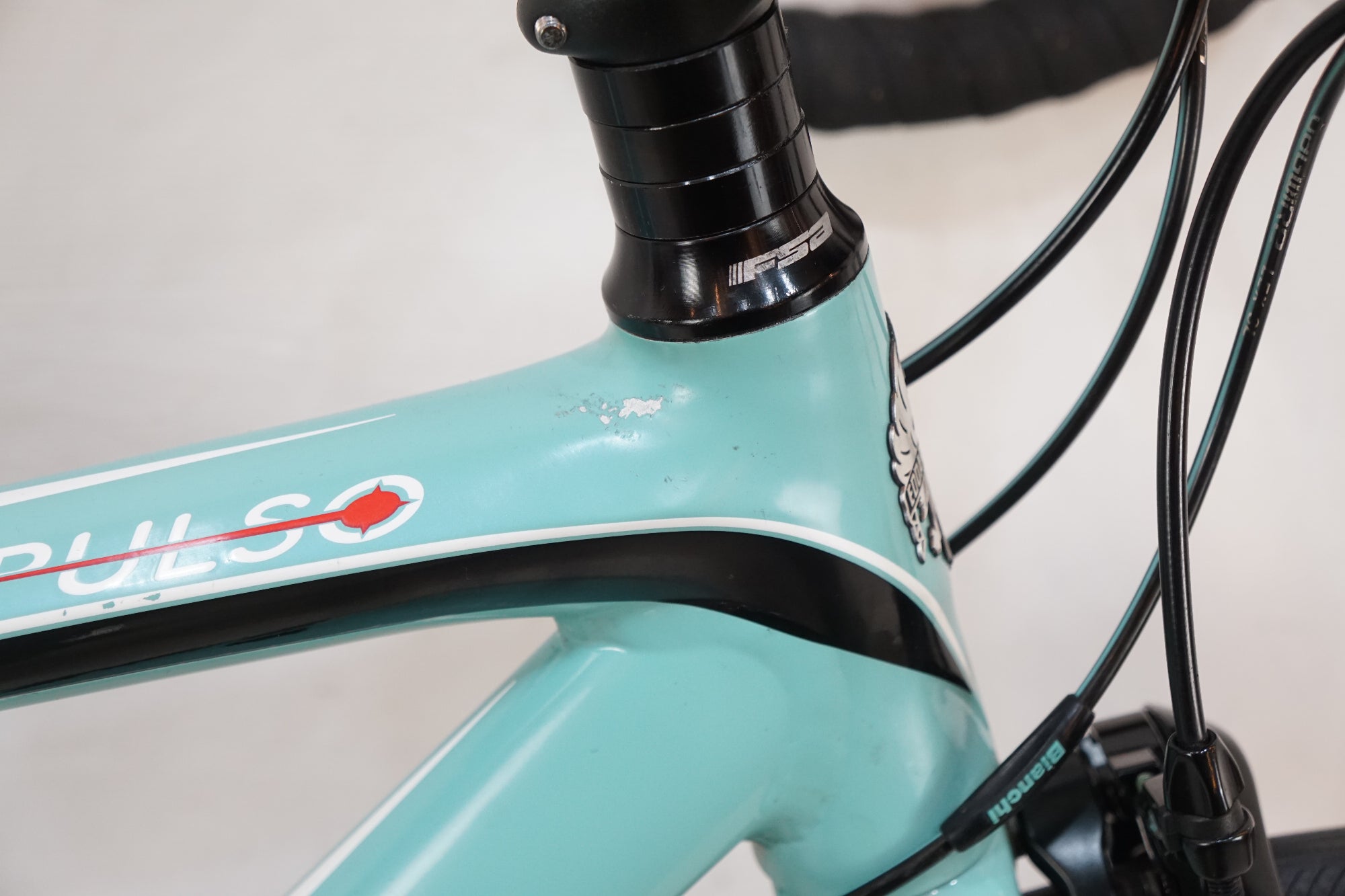 BIANCHI 「ビアンキ」 IMPULSO 105 2015年モデル ロードバイク / バイチャリ浦和ベース