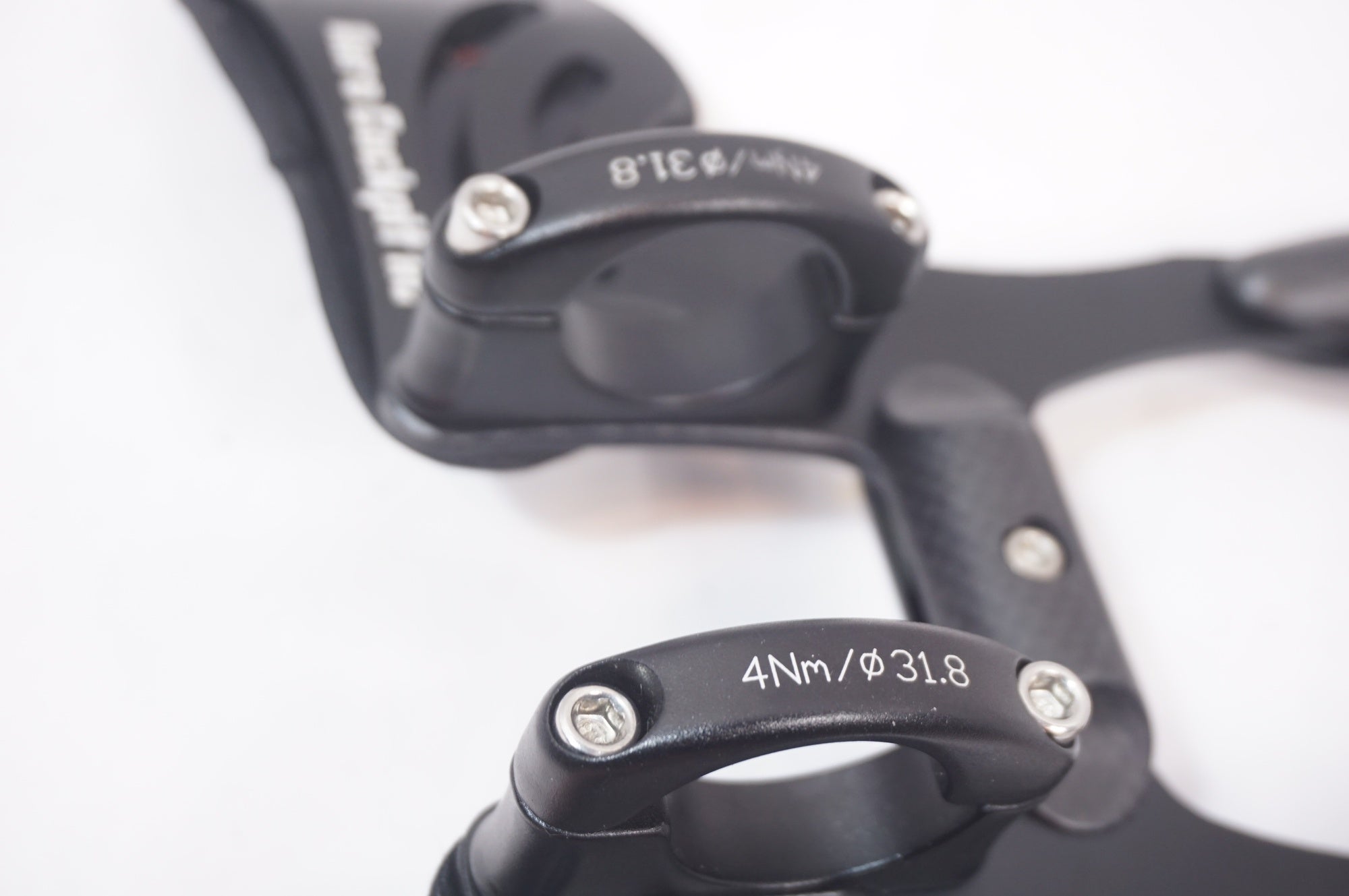 CONTROL TECH 「コントロールテック」 AERO COCKPIT Φ31.8 DHバー