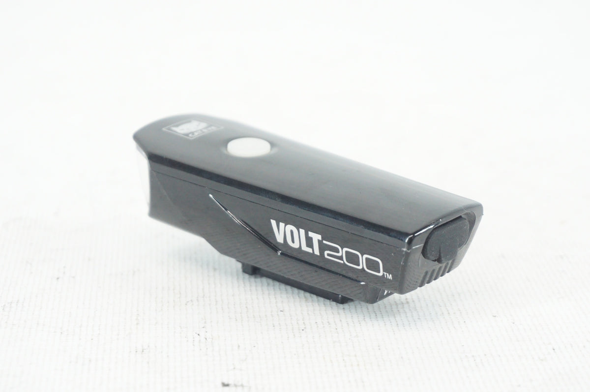 CATEYE 「キャットアイ」 VOLT200 フロントライト / 阪急塚口店