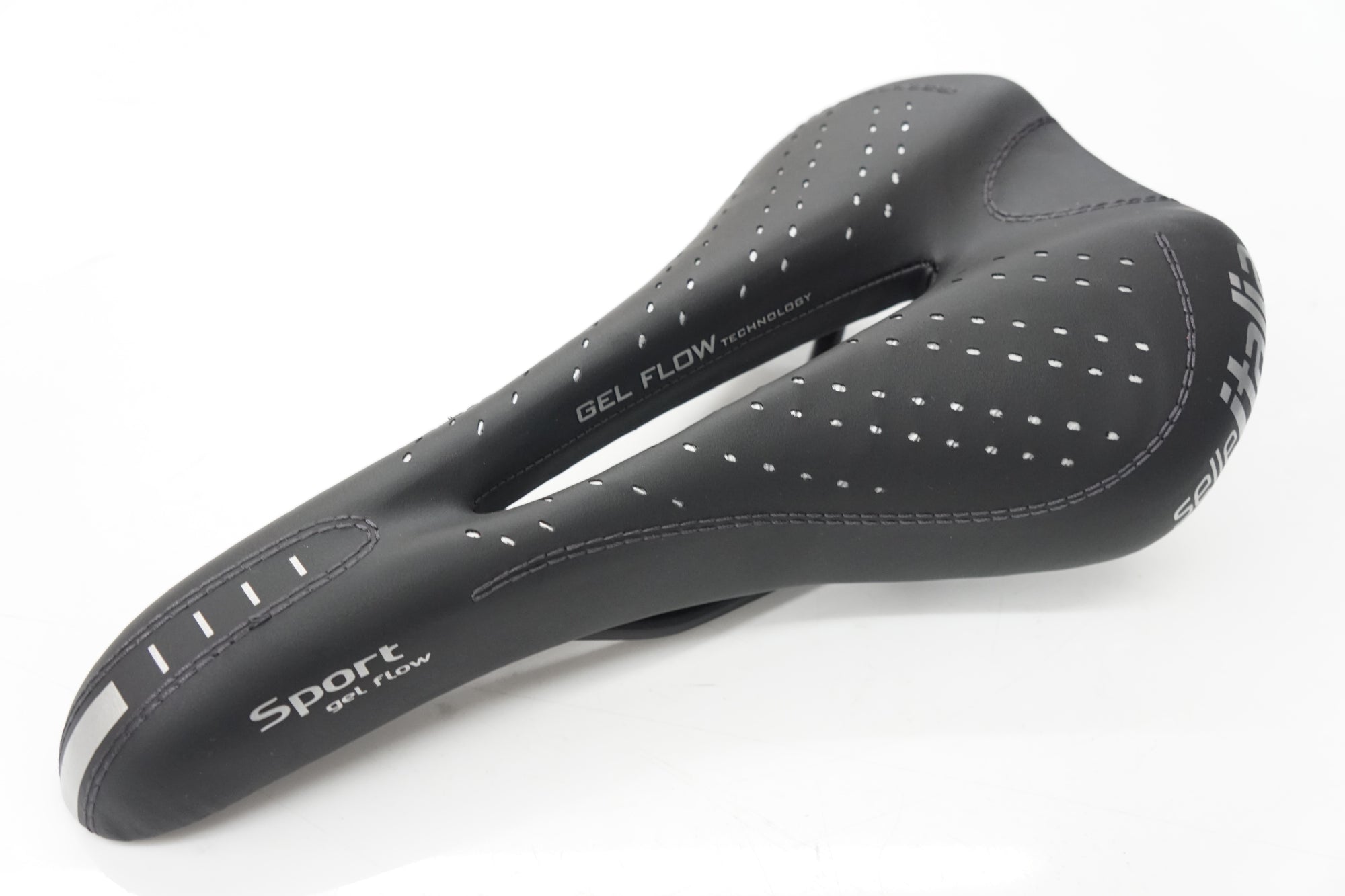 SELLE ITALIA 「セラ イタリア」 SPORT GEL FLOW サドル / バイチャリ浦和ベース