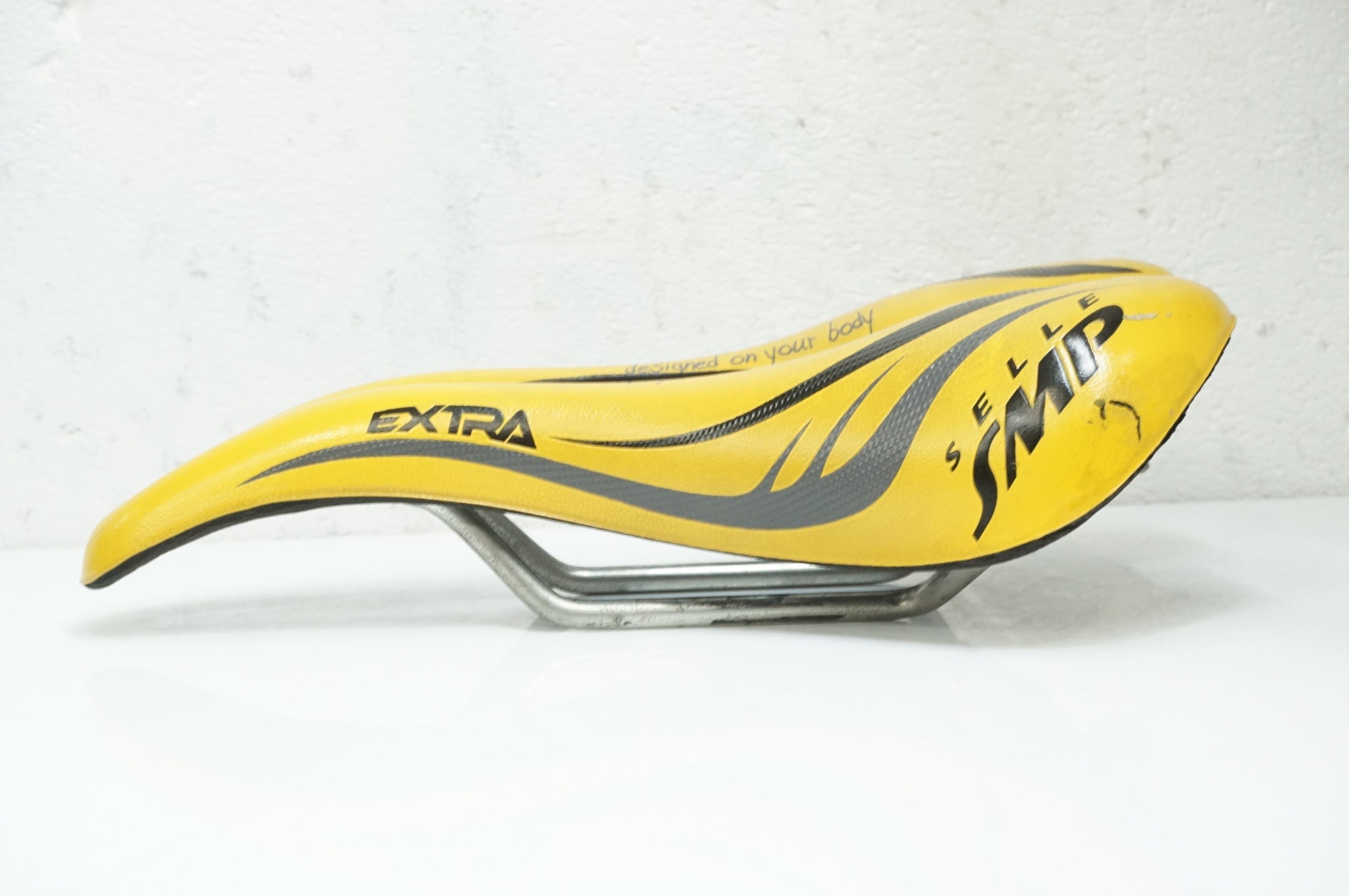 SELLE SMP 「セラエスエムピー」 EXTRA サドル / 大宮店