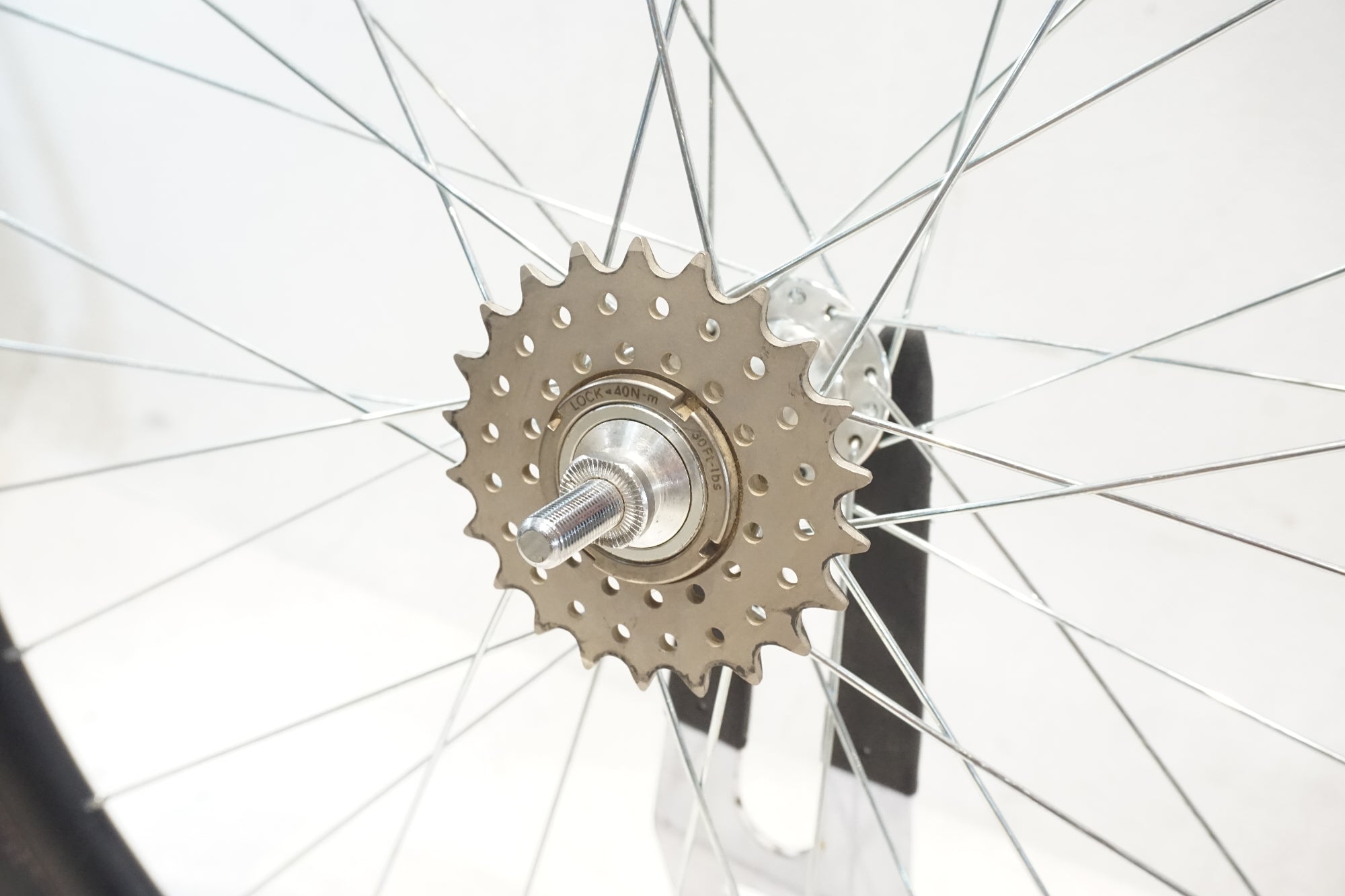 VELOCITY 「ヴェロシティ」 AILERON BLUELUG GRANCOMPE スモールフランジハブ シングル ホイールセット / 横浜戸塚店