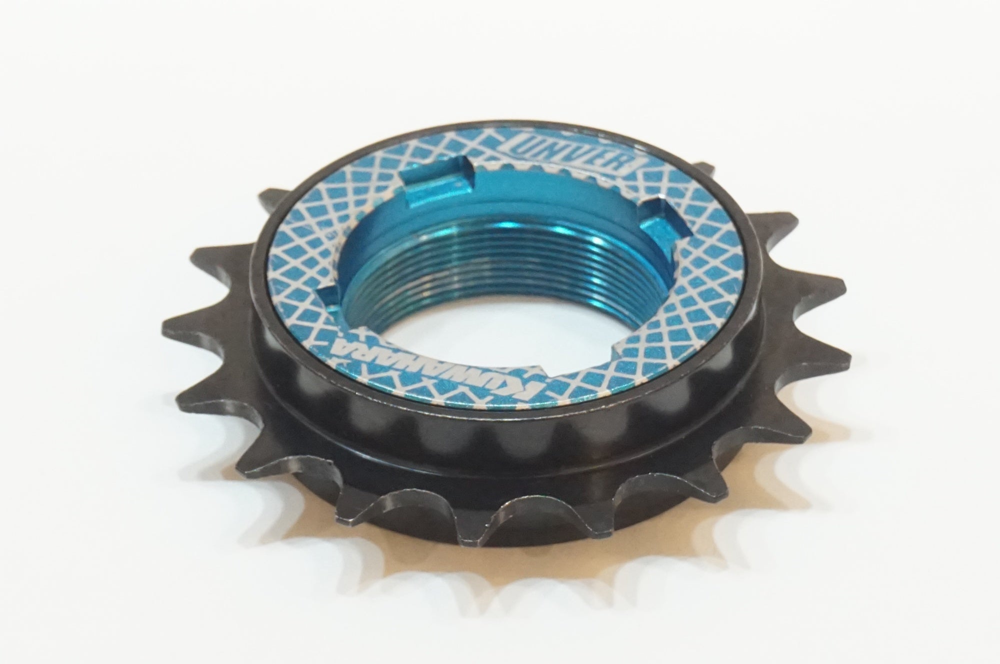 UNVER×KUWAHARA 「アンバー×クワハラ」 diavolo free wheel 17T コグ / 浦和ベース