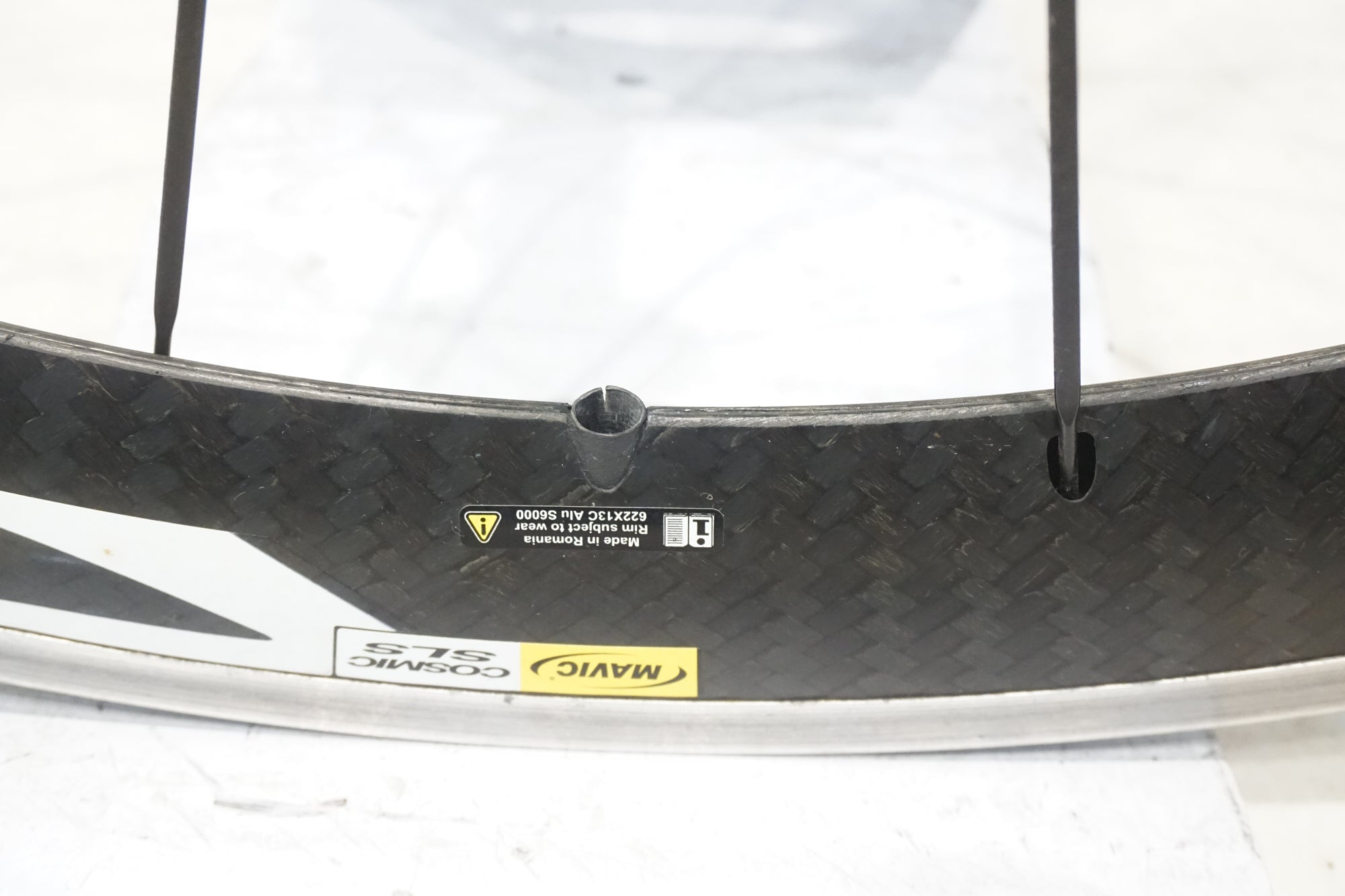 MAVIC 「マビック」 COSMIC CARBON SLS シマノ11速 ホイールセット
