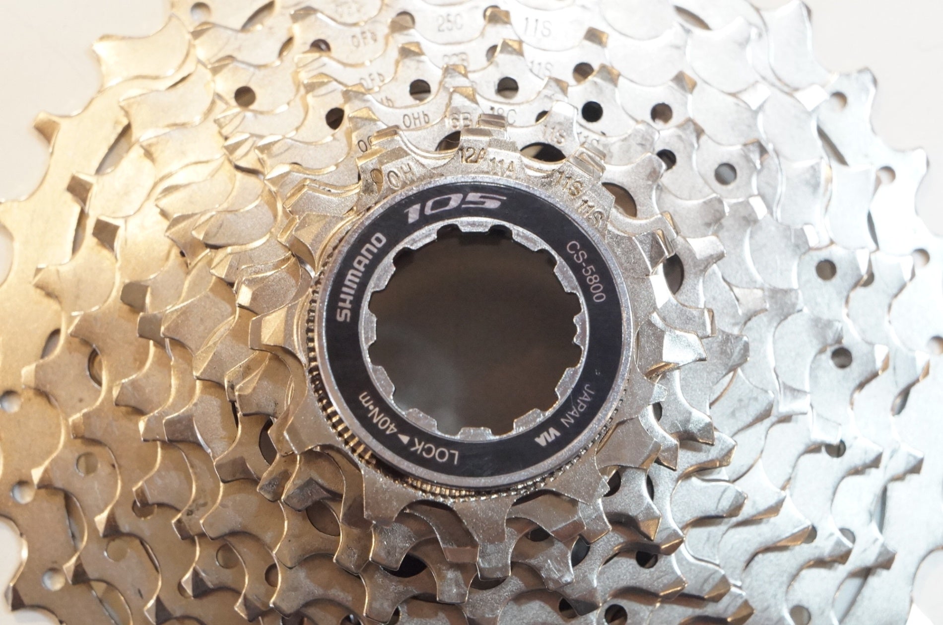SHIMANO 「シマノ」 105 CS-5800 11-32T スプロケット / 浦和ベース
