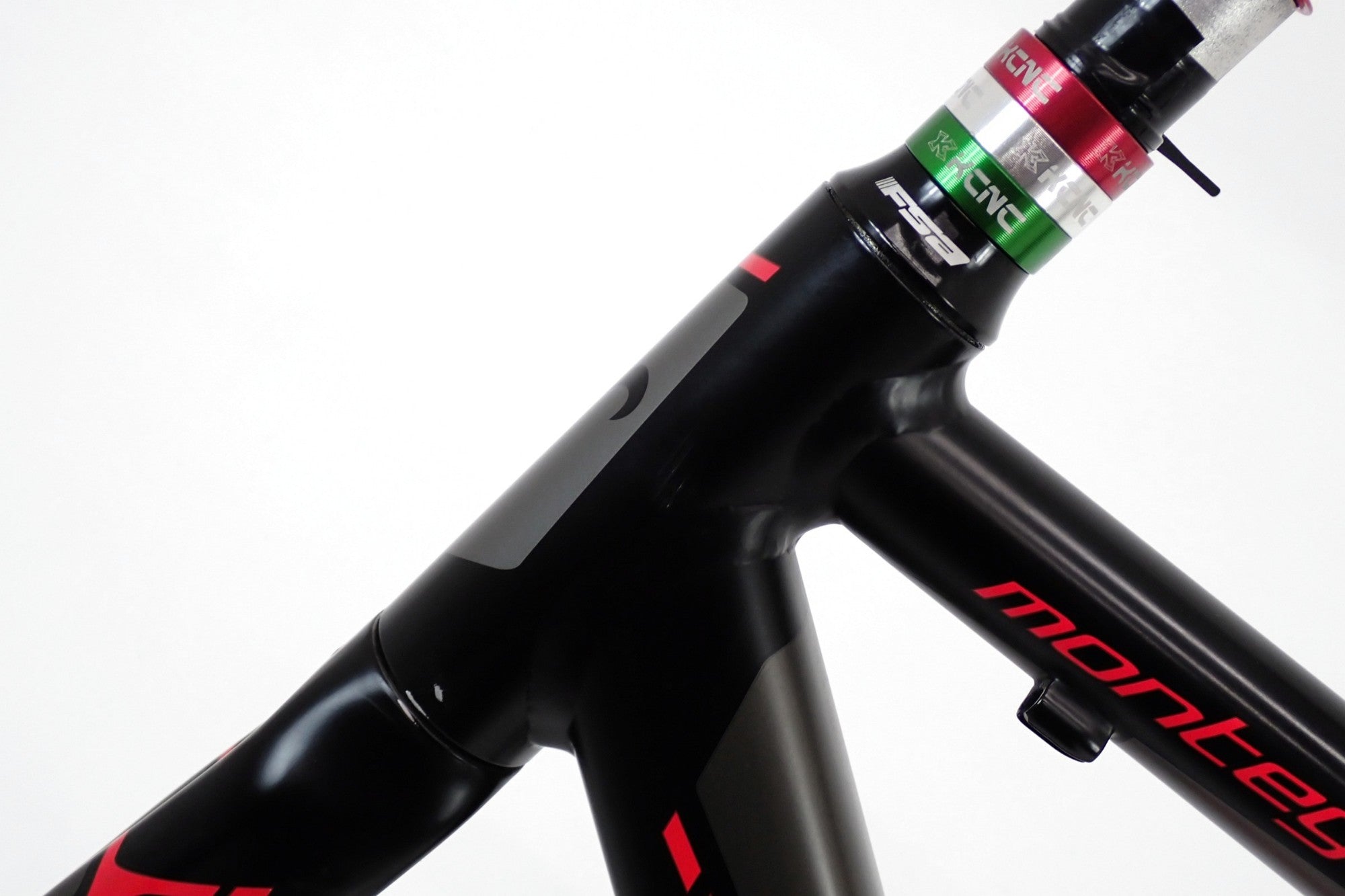 WILIER 「ウィリエール」 MONTEGRAPPA 2018年モデル フレームセット / 伊勢崎店