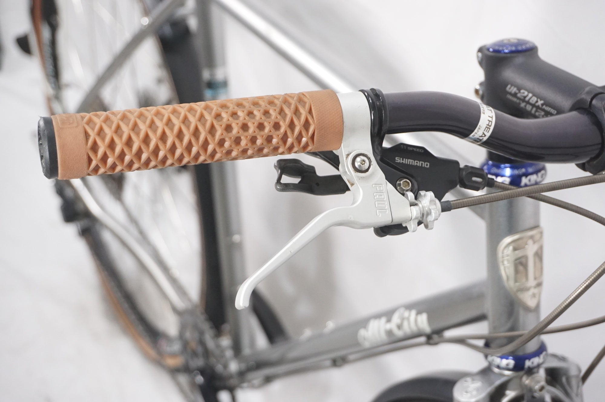 AII-CITY SUPER PROFESSIONAL ホワイトインダストリーズ ALL CITY 「オールシティ」 SUPER PROFESSIONAL 2024年モデル クロス