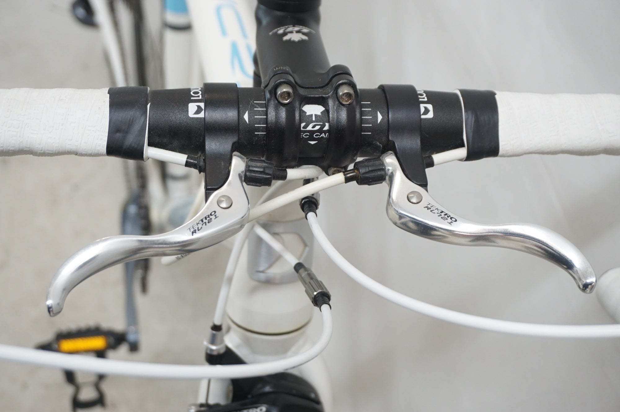 LOUIS GARNEAU 「ルイガノ」 LGS-WCR 2016年モデル ロードバイク / 福岡店