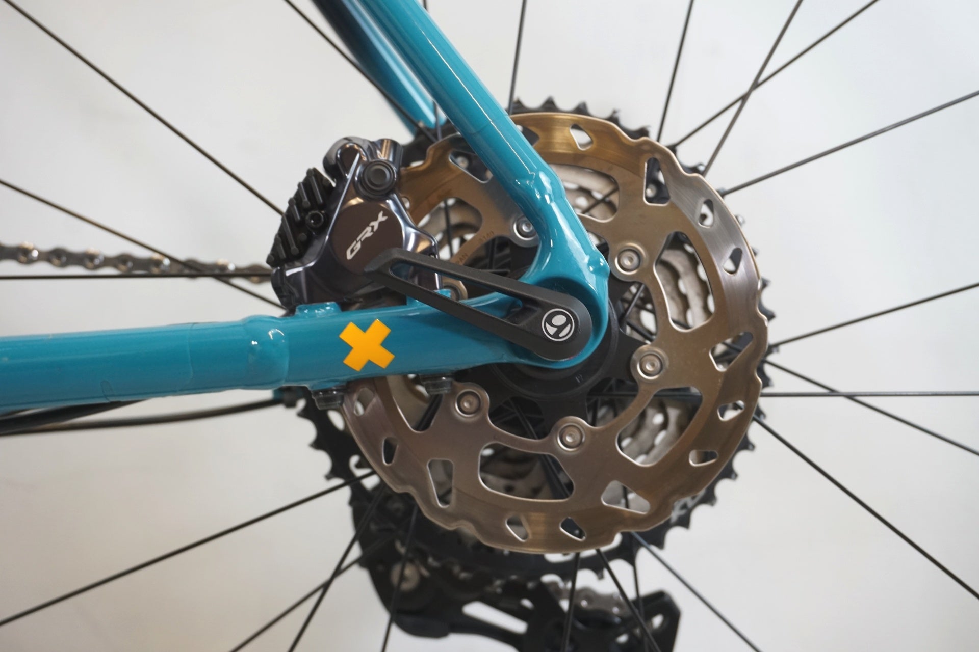 TREK 「トレック」 CROCKETT 2023年モデル ロードバイク / 有明