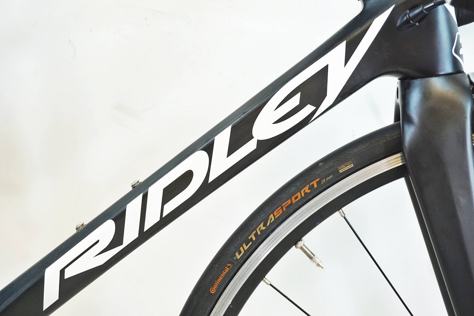 RIDLEY 「リドレー」 LIZ CARBON 2016年モデル ロードバイク