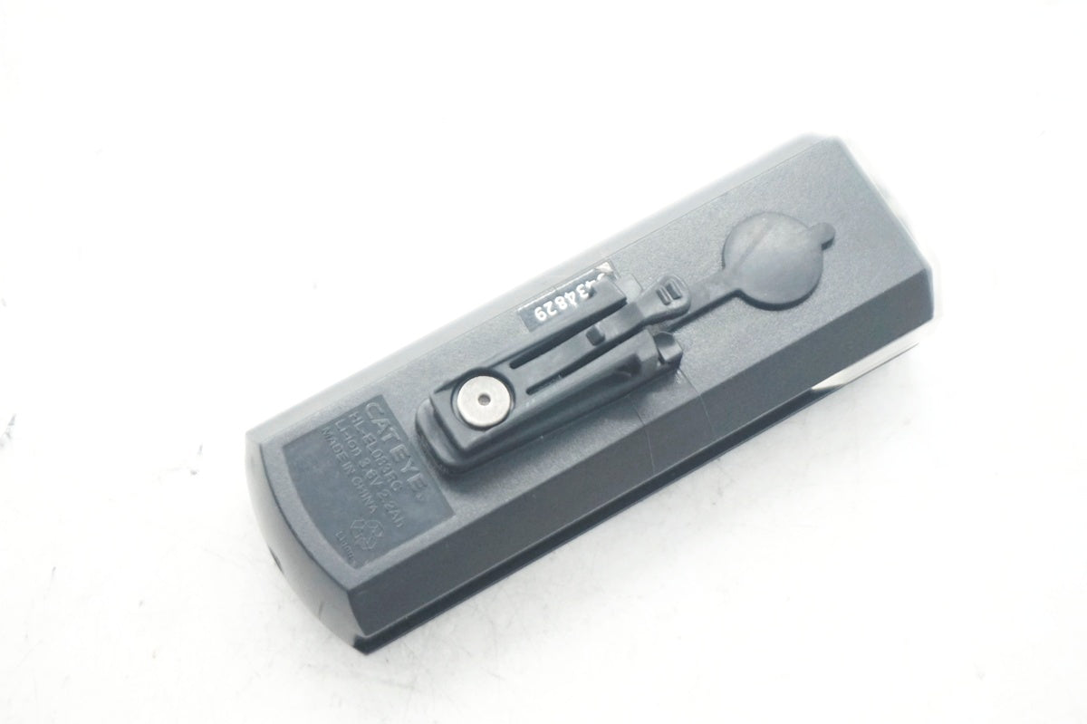 CATEYE 「キャットアイ」 AMPP300 フロントライト / 大阪門真店