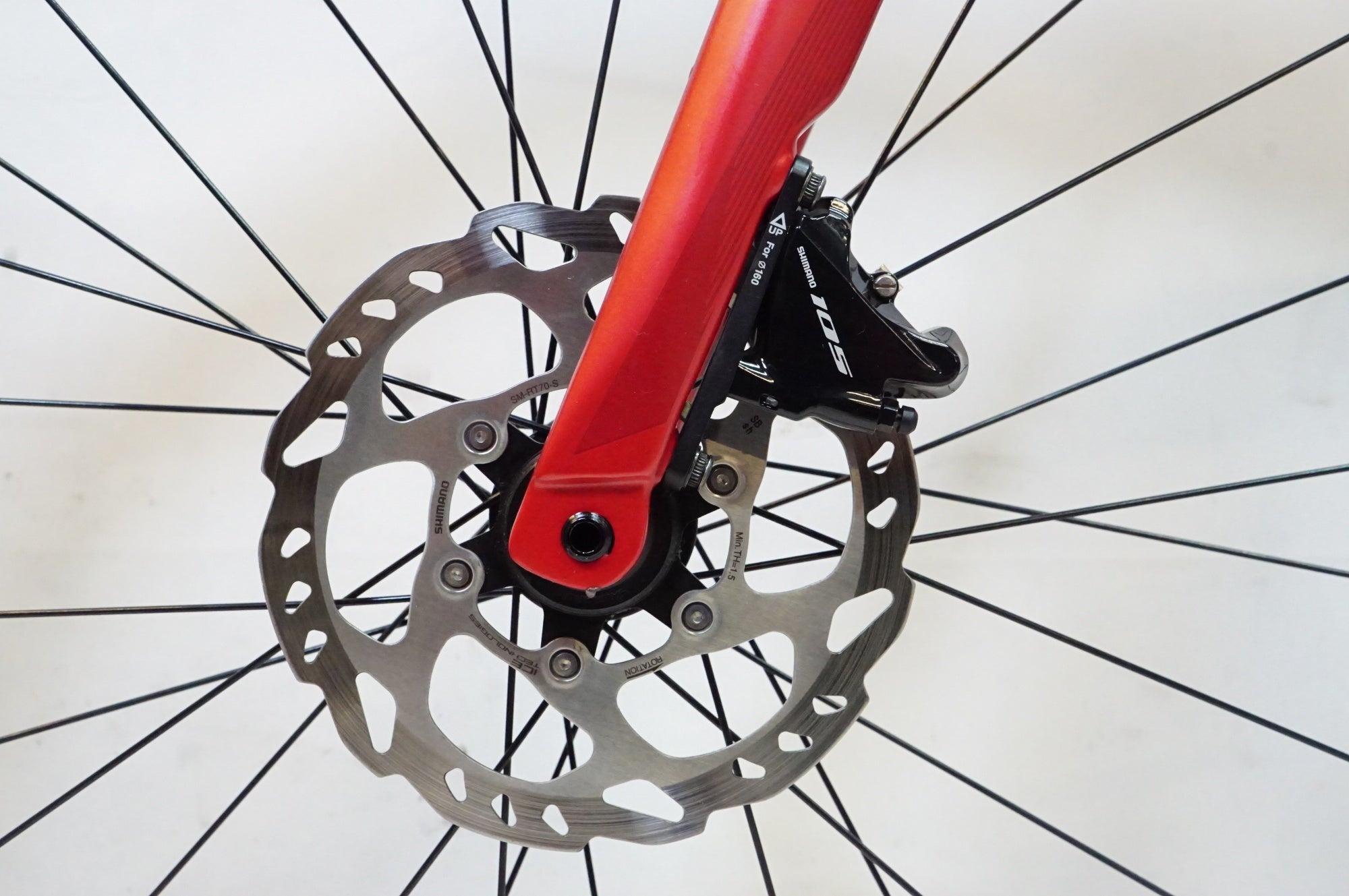 KHODAABLOOM 「コーダブルーム」 STRAUSS DISC 105 2020年モデル ロードバイク / 熊谷本店