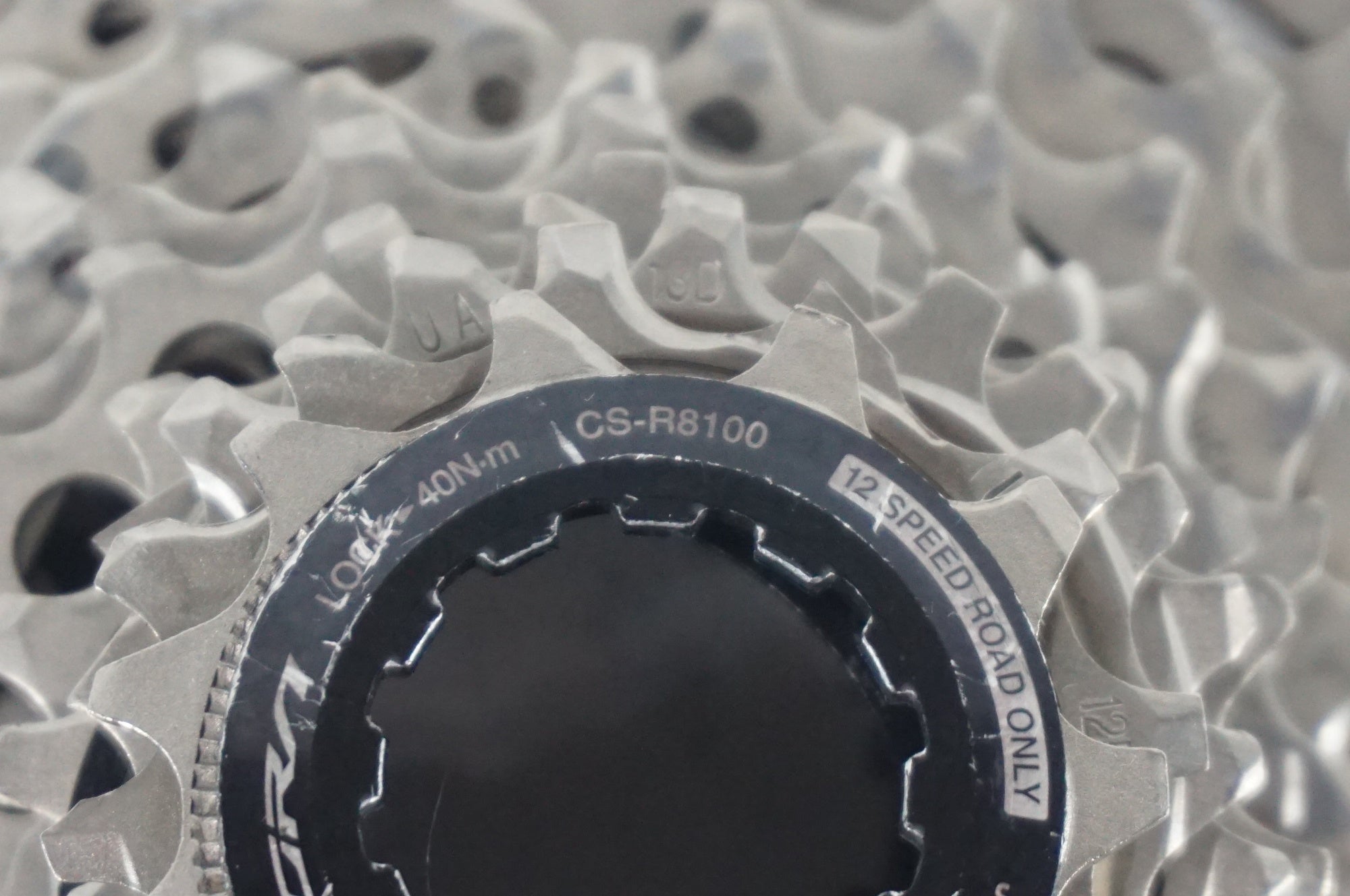 Shimano Ultegra スプロケット　R8100 11-30 SHIMANO 「シマノ」 ULTEGRA CS-R8100 11-30T 12S スプロケット / 阪急