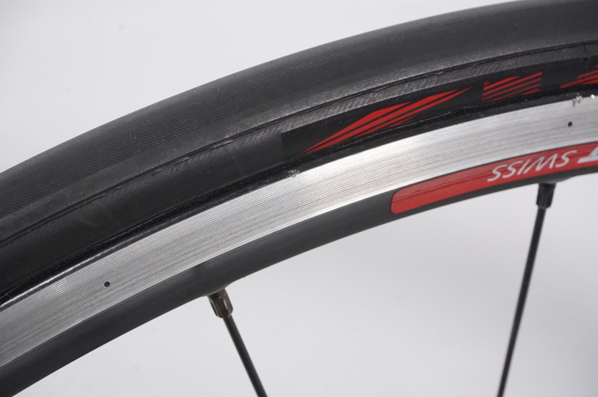 DT SWISS「ディーティースイス」R1650 ホイールセット / AKIBA店