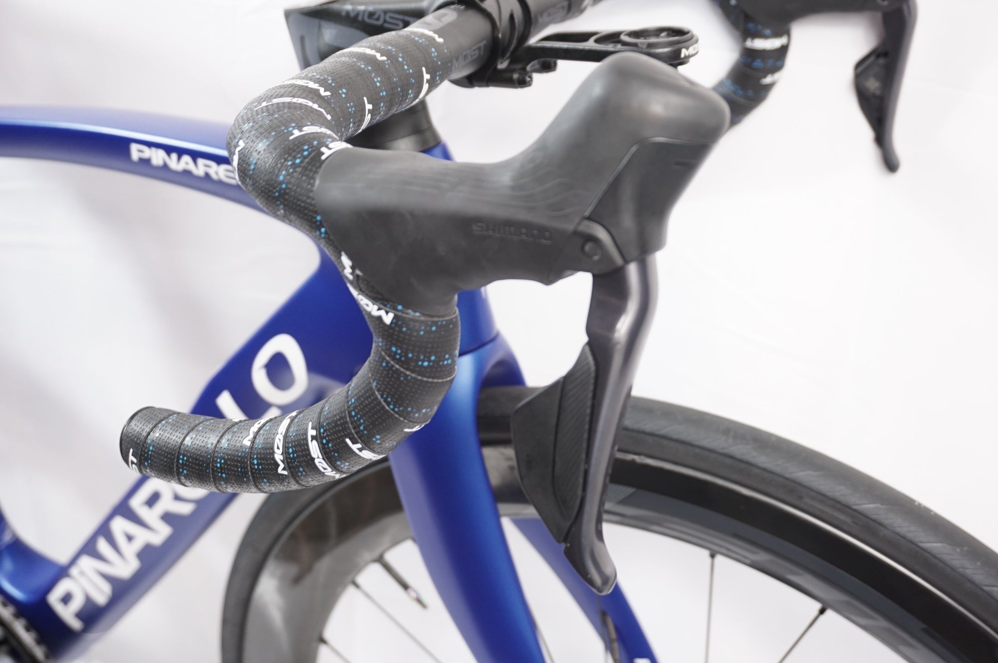 PINARELLO ピナレロ 2024年モデル ロードバイク ブルー 付属タイヤ DOGMA F（2024）｜ ピナレロ