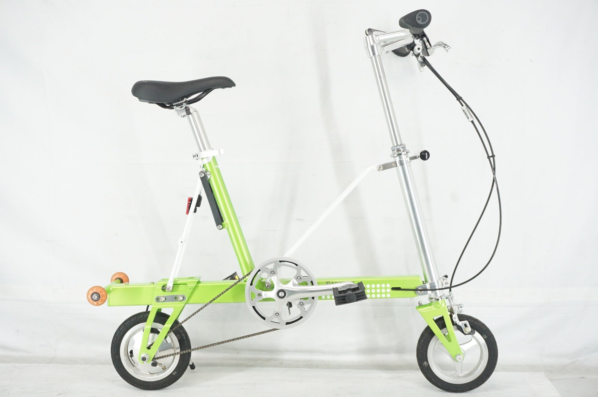 PACIFIC 「パシフィック」 CARRY ME AIR 2025年モデル 8インチ 折り畳み自転車 / 阪急塚口店