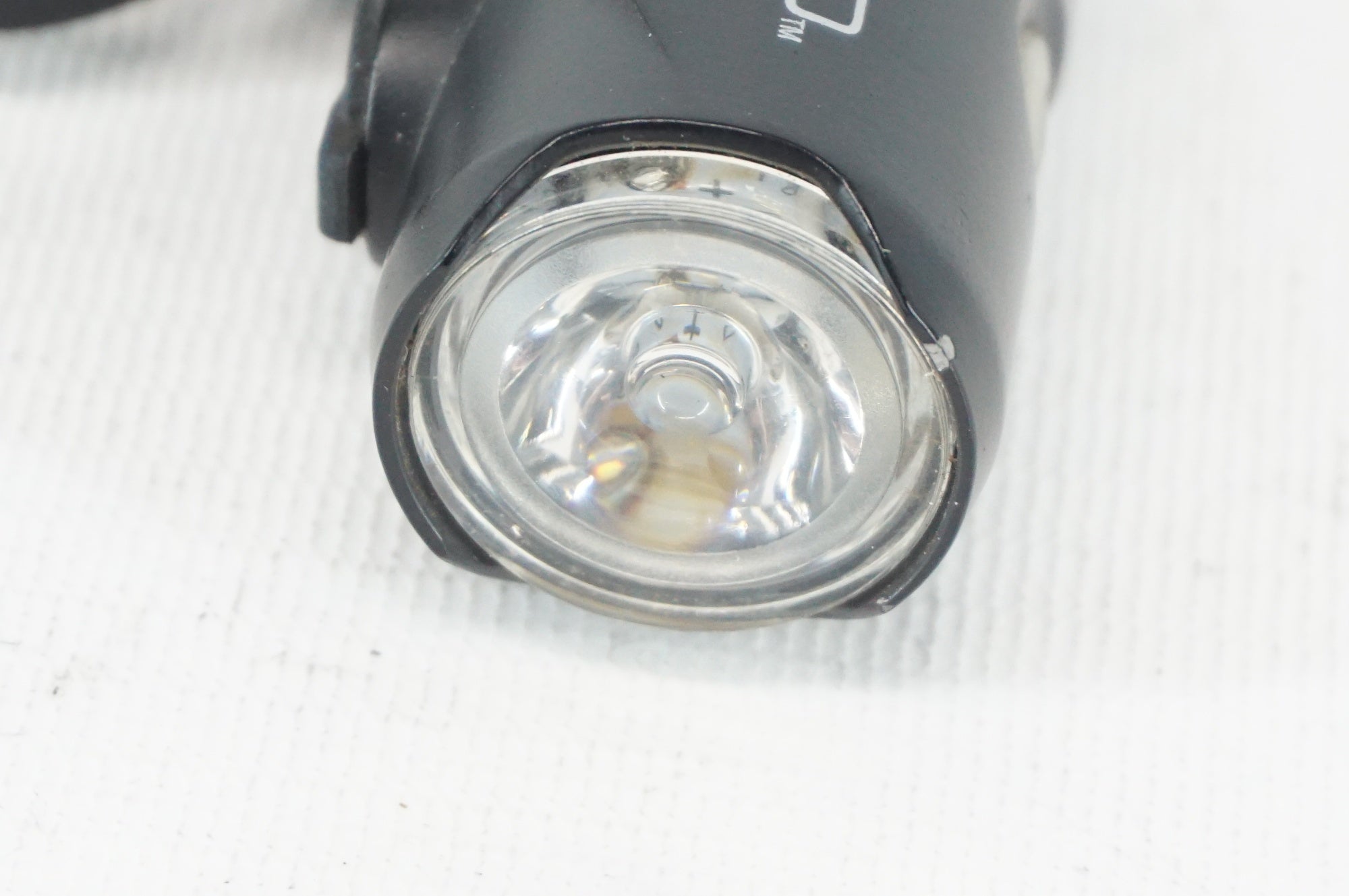 CATEYE 「キャットアイ」 VOLT800 フロントライト / 阪急塚口店