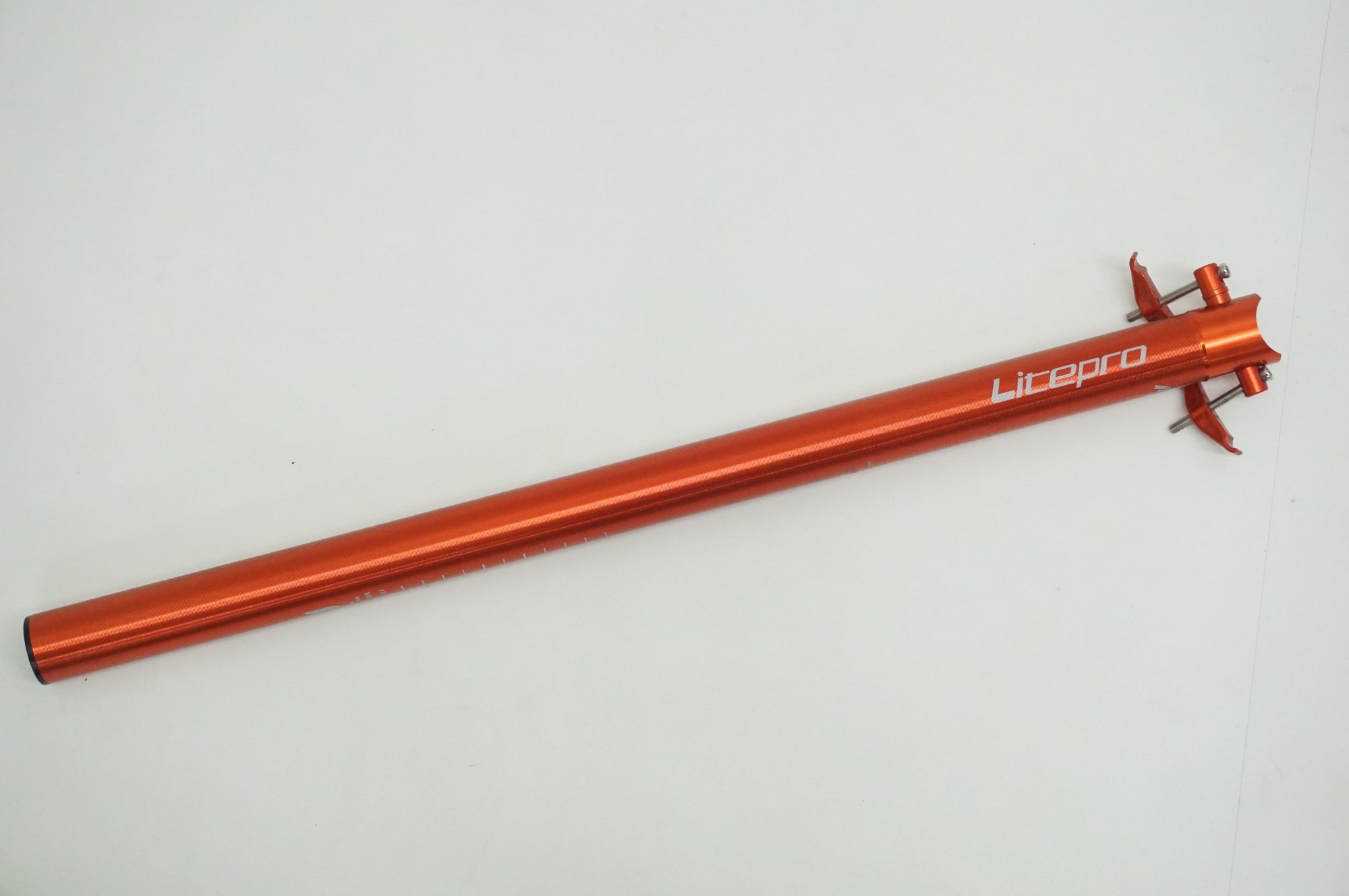 LITEPRO 「ライトプロ」 A61 φ33.9　600mm シートポスト / 福岡店