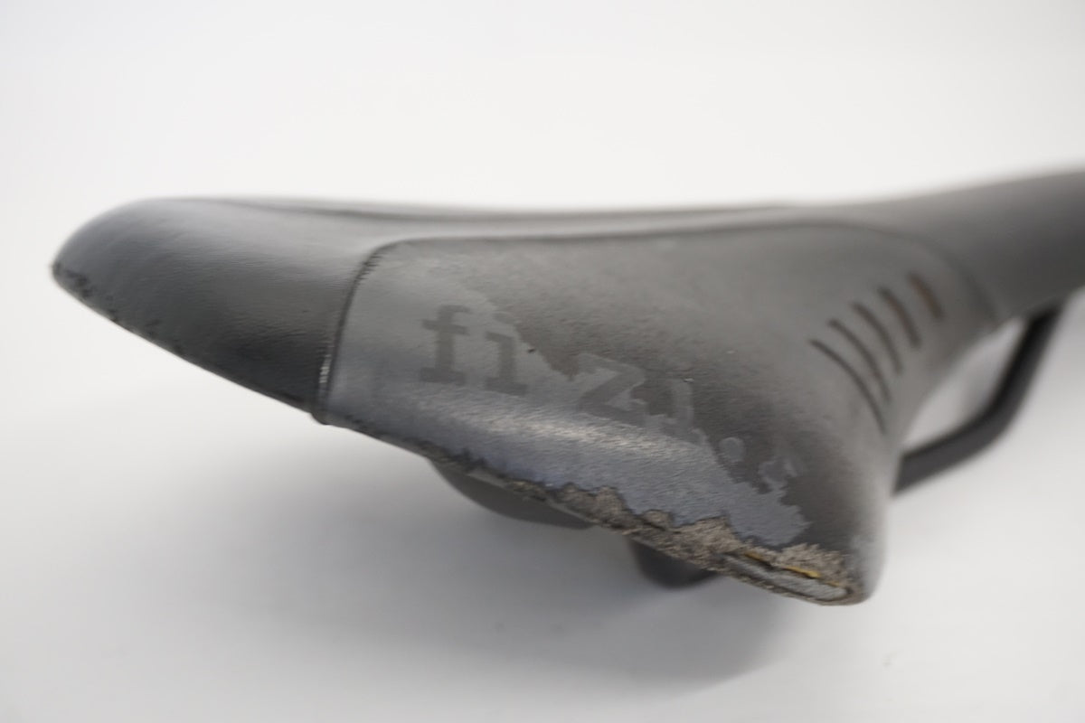 FIZIK 「フィジーク」 ANTARES サドル / 京都八幡店 ｜ バイチャリ公式