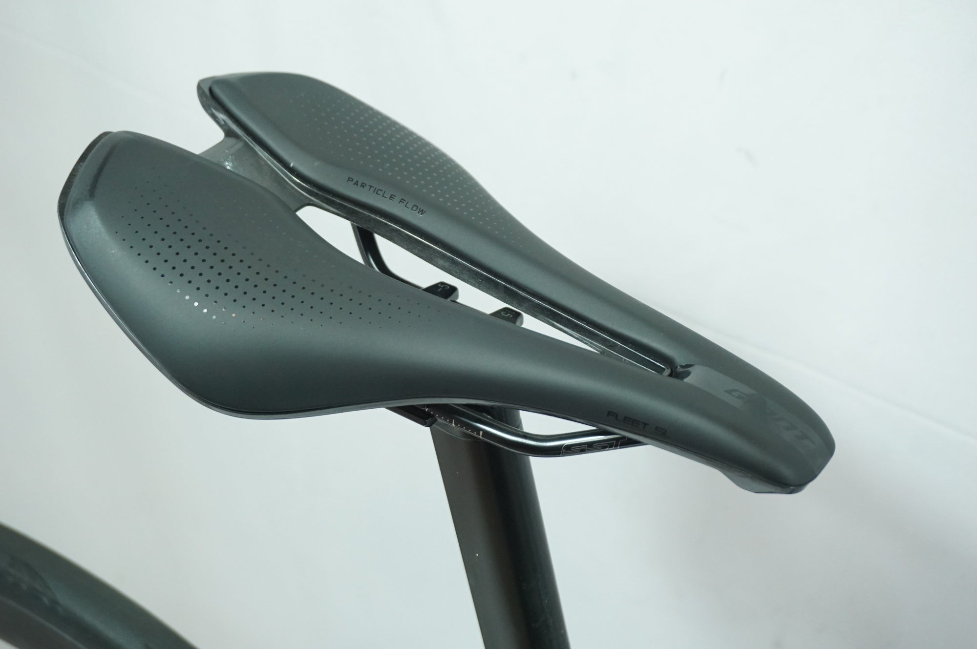 GIANT 「ジャイアント」 TCR ADVANCED PRO 1 DISC ULTEGRA 2022年モデル ロードバイク / 世田谷店