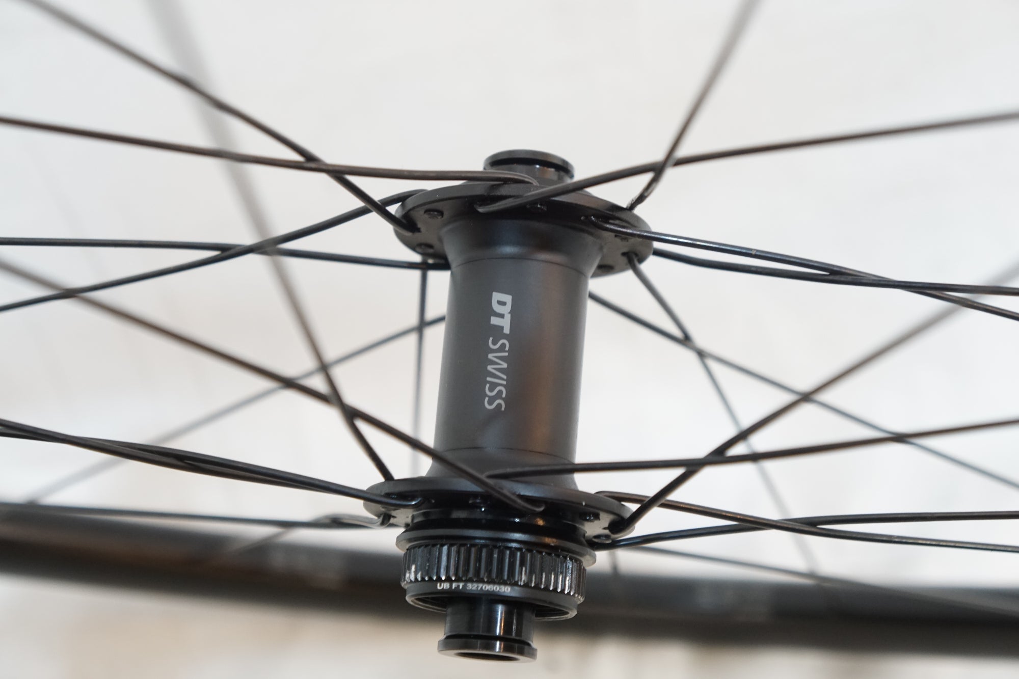 DT SWISS 「ディーティー スイス」 ENDURANCE LN シマノ11速 ホイール