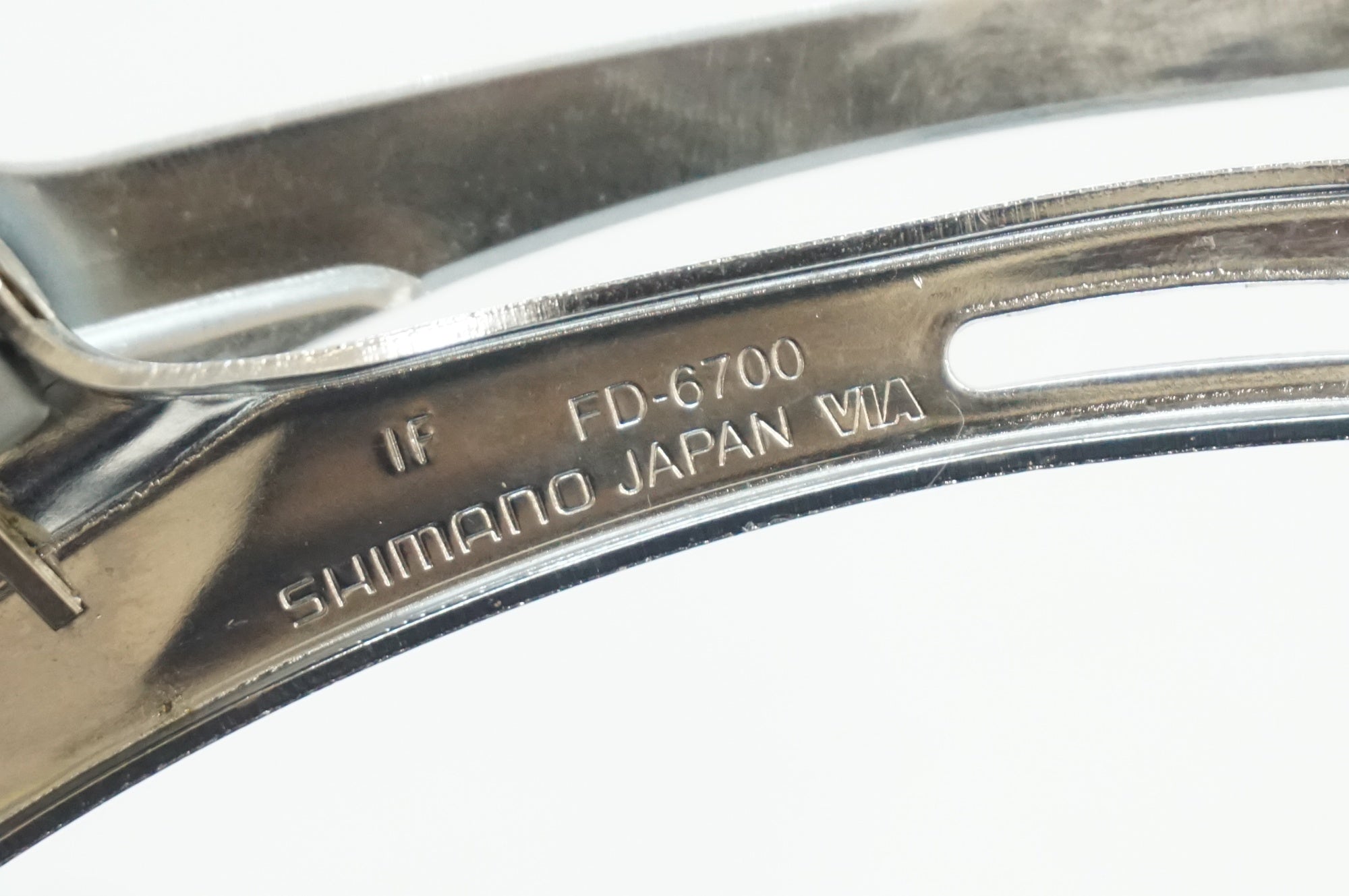 SHIMANO 「シマノ」 ULTEGRA FD-6700 フロントディレイラー / 福岡アイランドシティ店