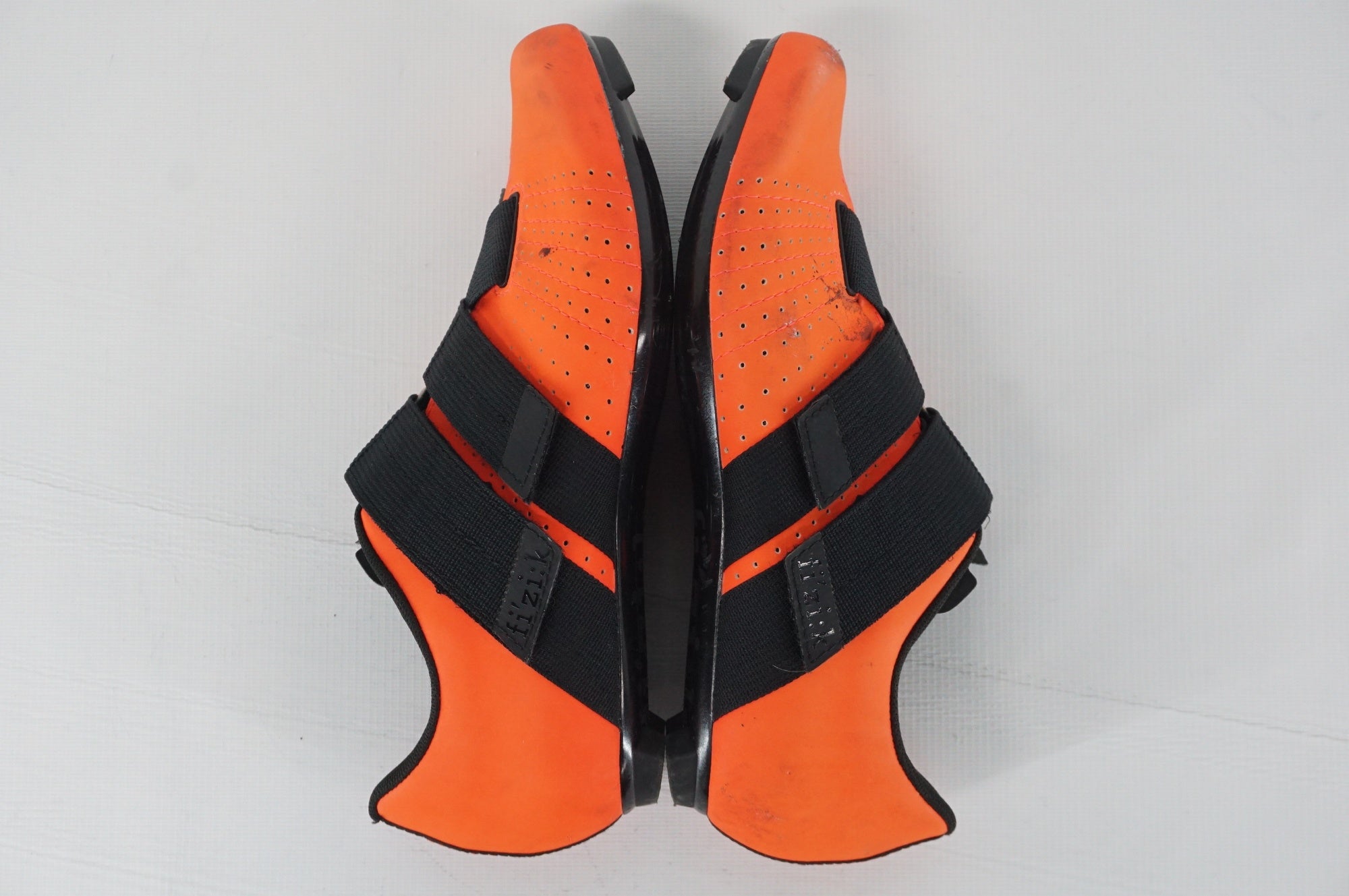 FIZIK 「フィジーク」 TEMPO R5 POWER STRAP 27.35cm シューズ / 阪急塚口店