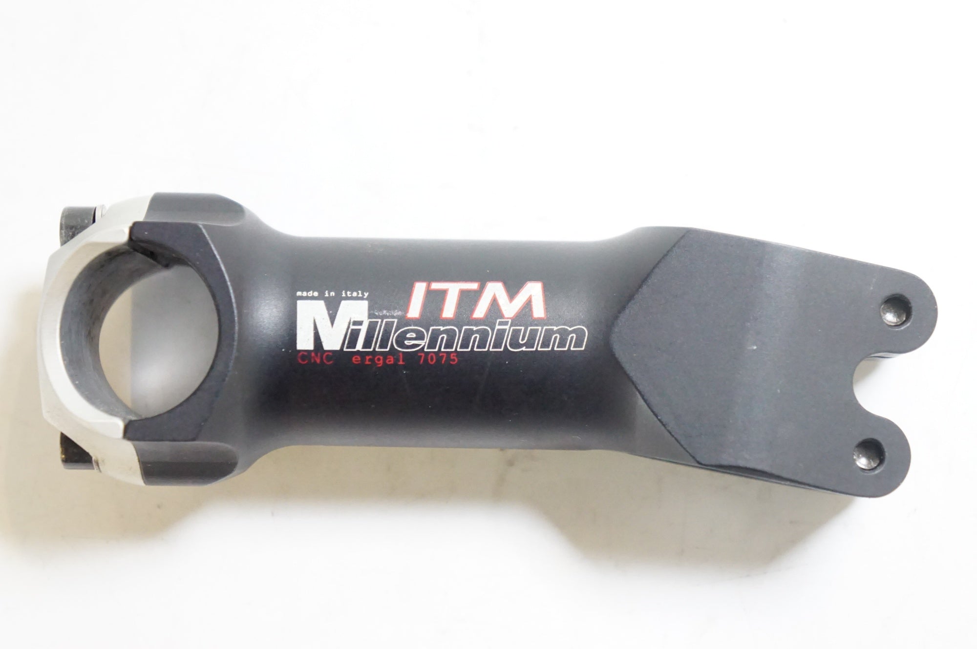 ITM 「アイティーエム」 MILLENNIUM φ25.8 90mm ステム / 熊谷本店